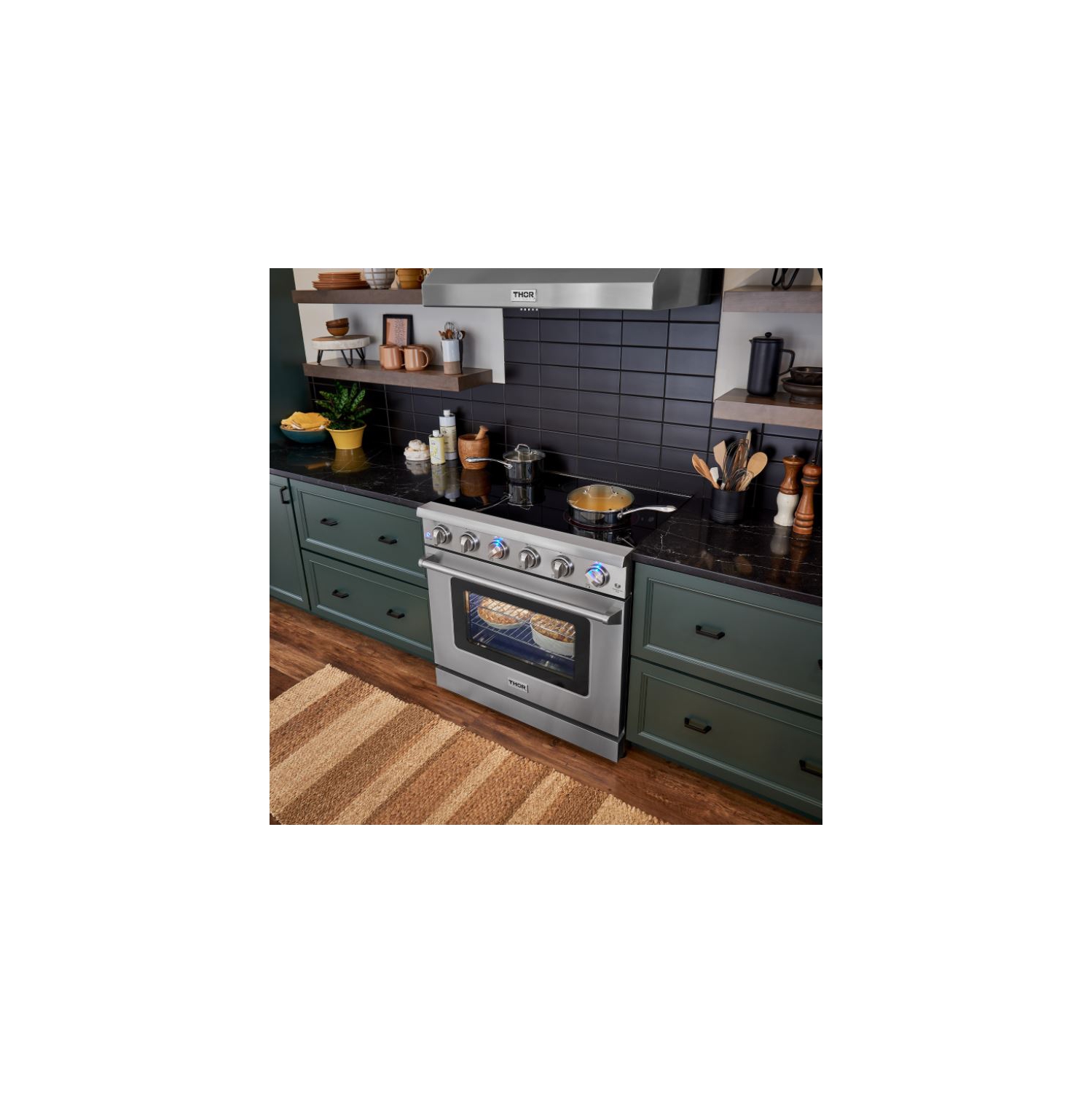 Cuisinière électrique professionnelle de 36&nbsp;po de Thor Kitchen – HRE3601