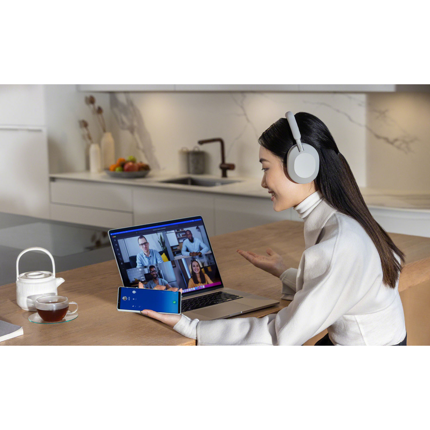 Sony WH-1000XM5 Over-Ear Noise Cancelling Bluetooth Headphones - Silver