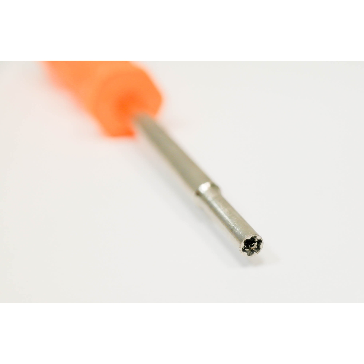 Tournevis de 3.8 mm pour les réparations de cartouches Nintendo et Sega par les appareils mars