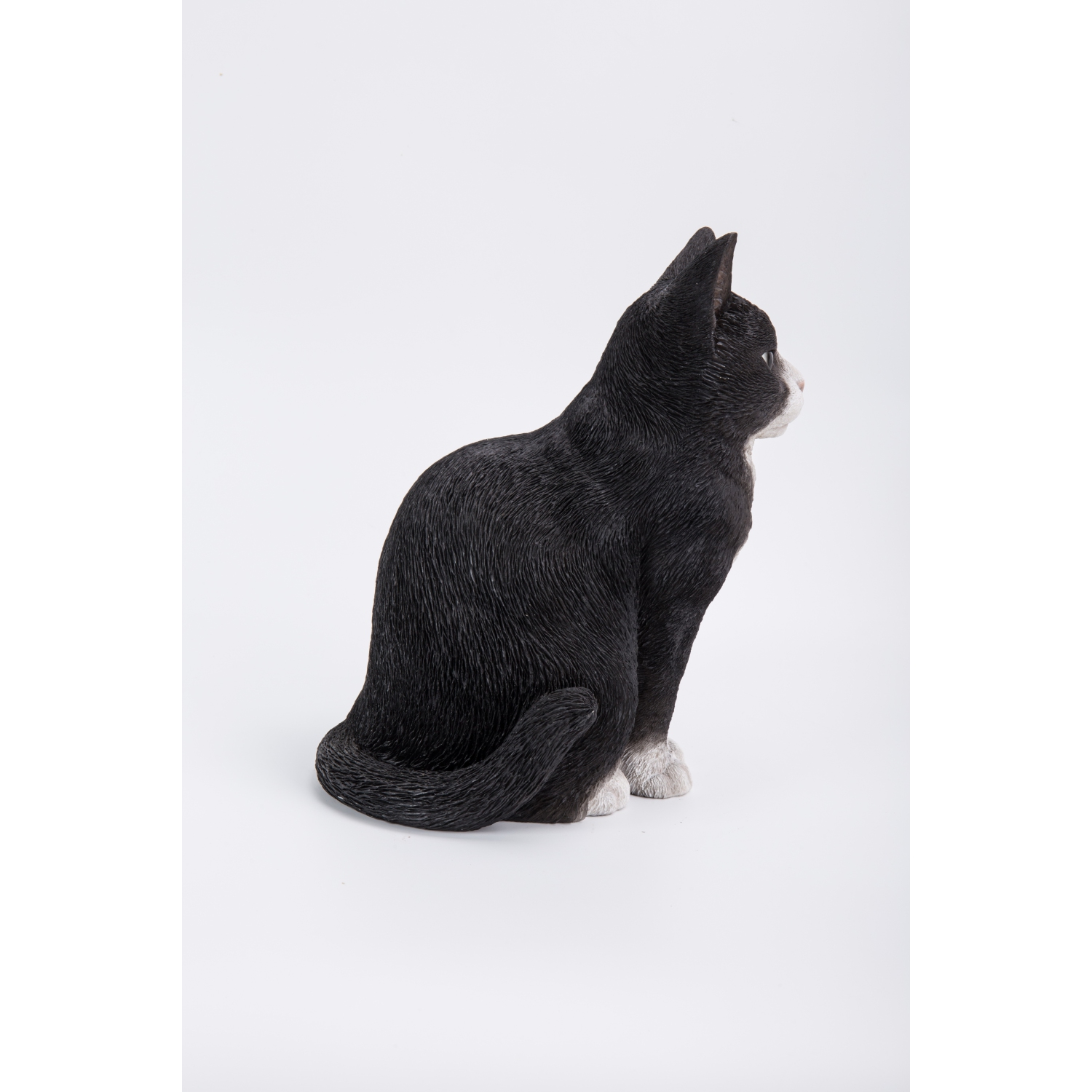 Hi-Line Gift Ltd Sitting Cat Garden Statue