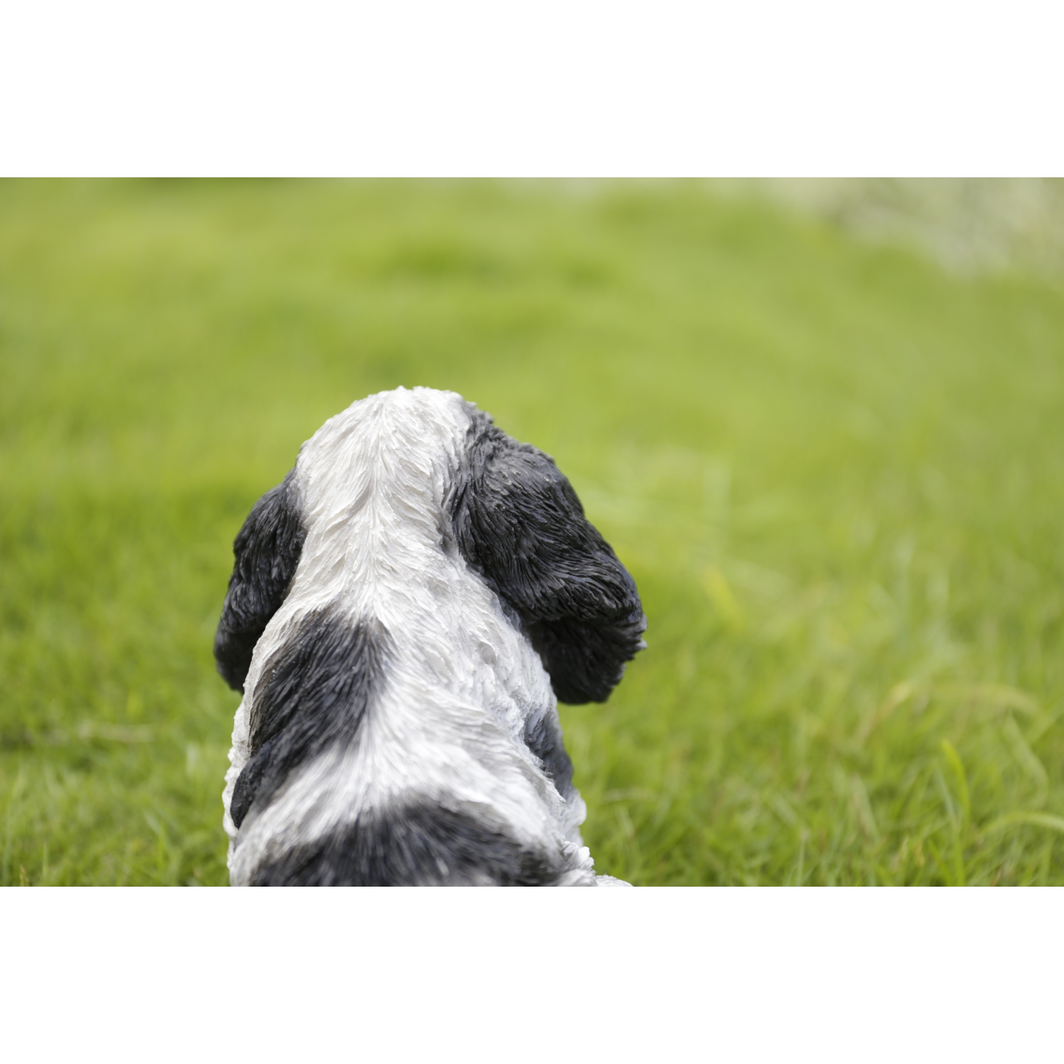 Hi-Line Gift Ltd Black & White Cocker Spaniel Garden Statue