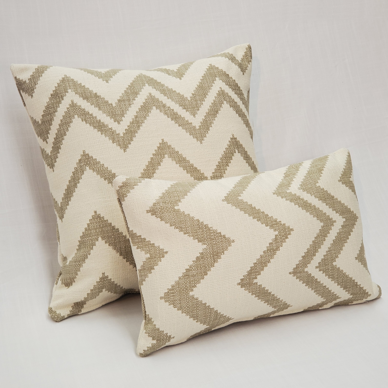 Lorenzo Zigzag Cream Throw Pillow, 12"x20"