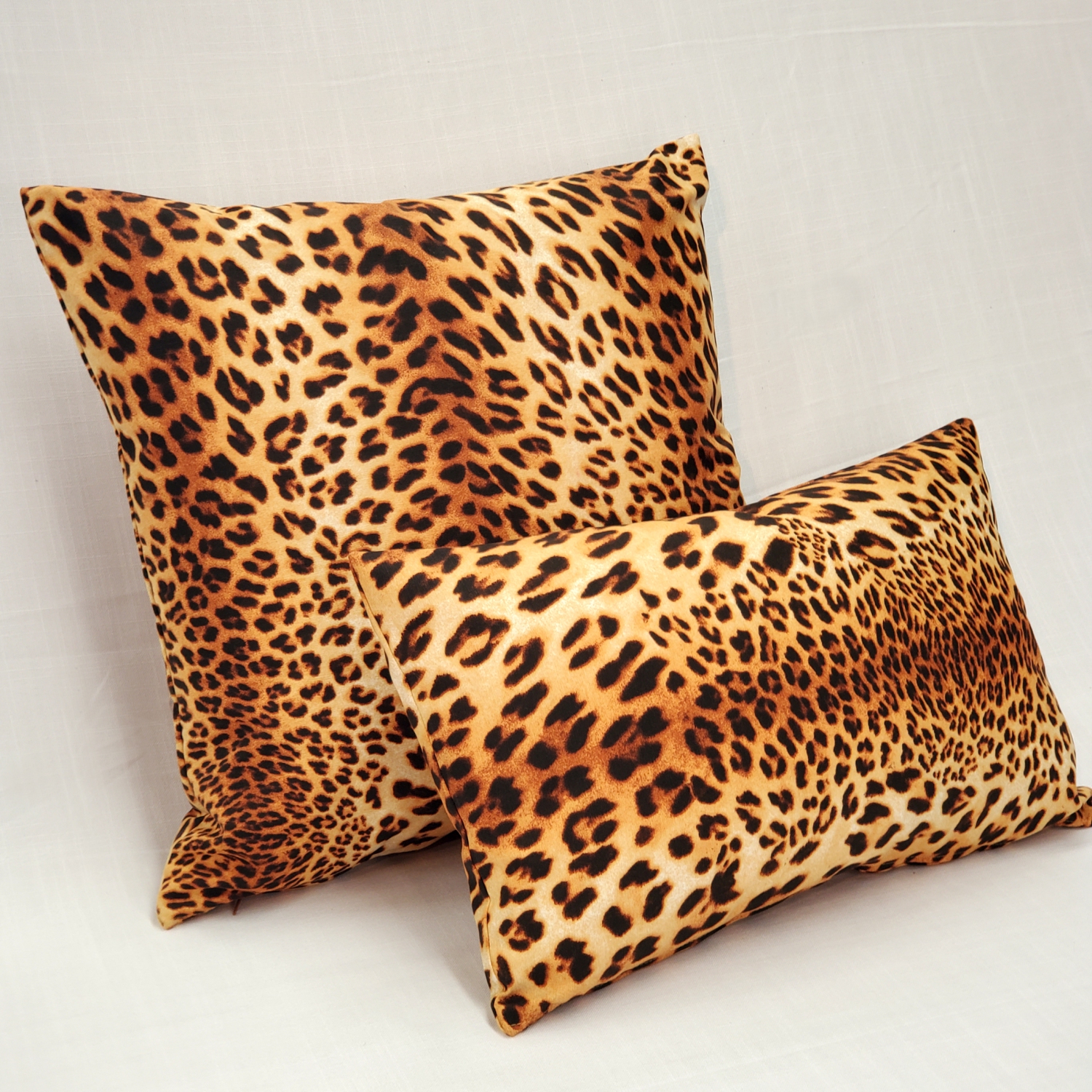 Kitsui Leopard Throw Pillow, 20"x20"