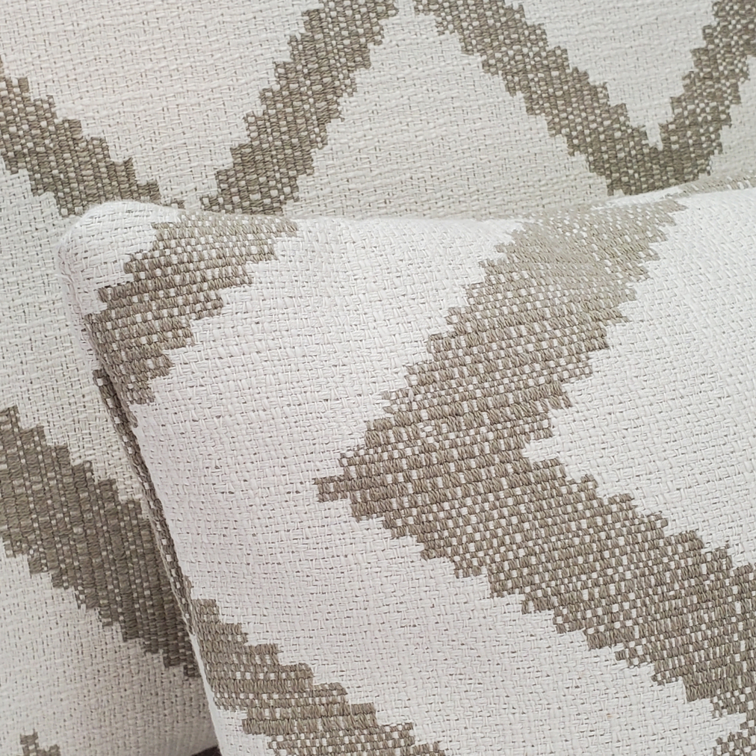 Lorenzo Zigzag Cream Throw Pillow, 20"x20"