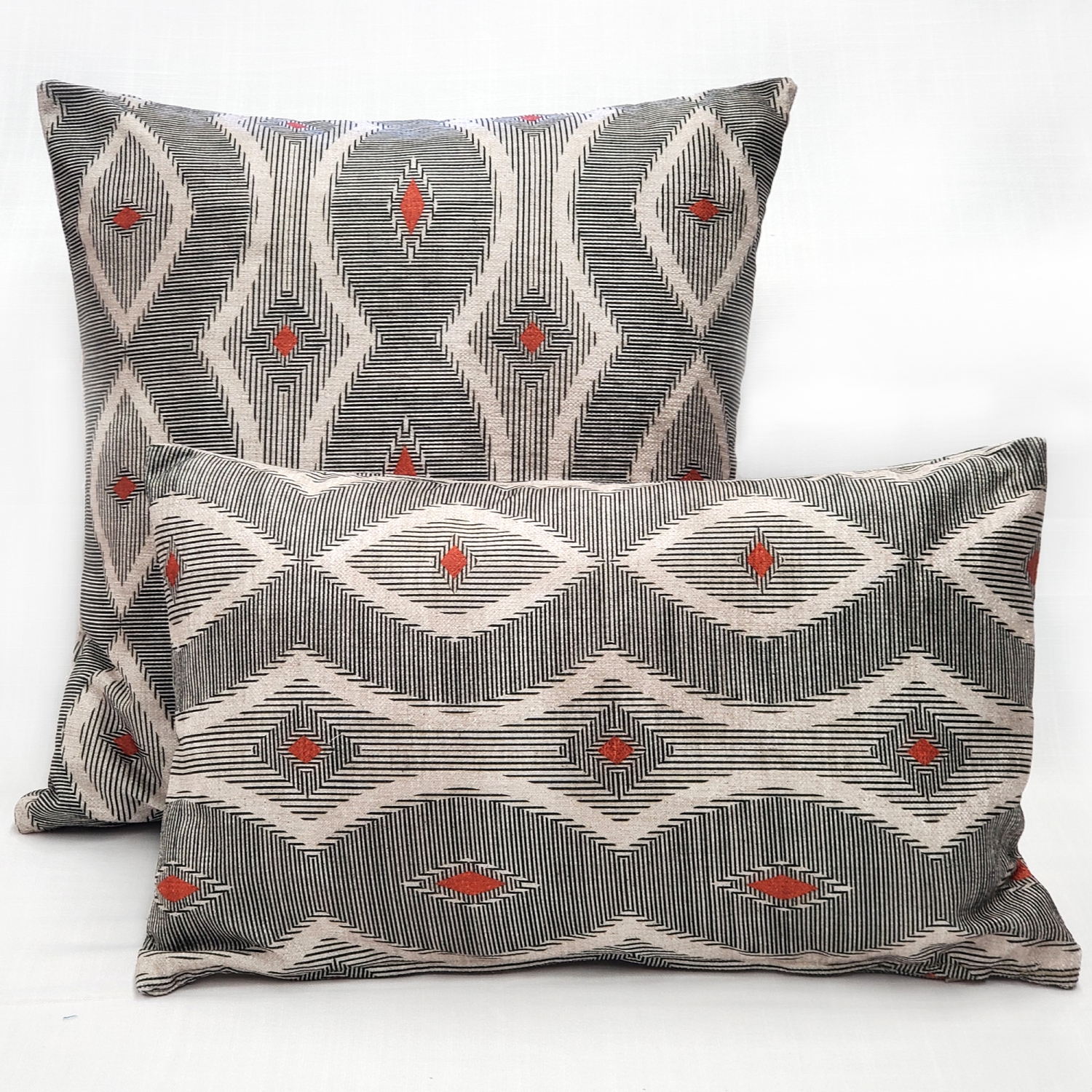 Desmond Red Diamond Pillow, 12"x20"