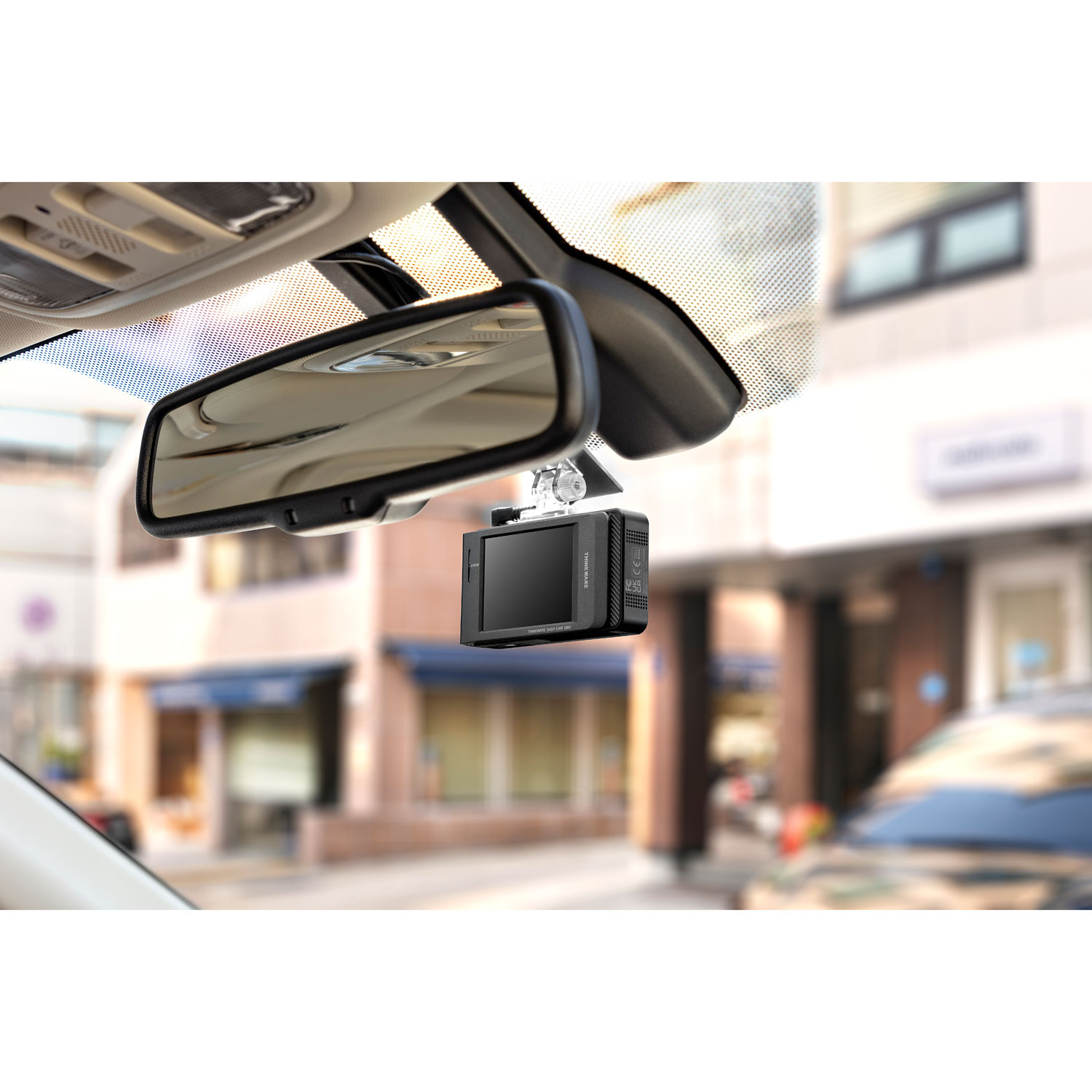 Caméra de tableau de bord 1440p X800 de Thinkware avec écran ACL de 2,7 po, GPS et caméra arrière - Partenaire de détail exclusif