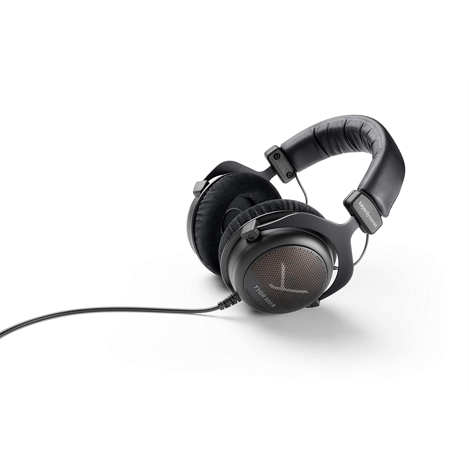 Beyerdynamic TYGR 300 R Headphones