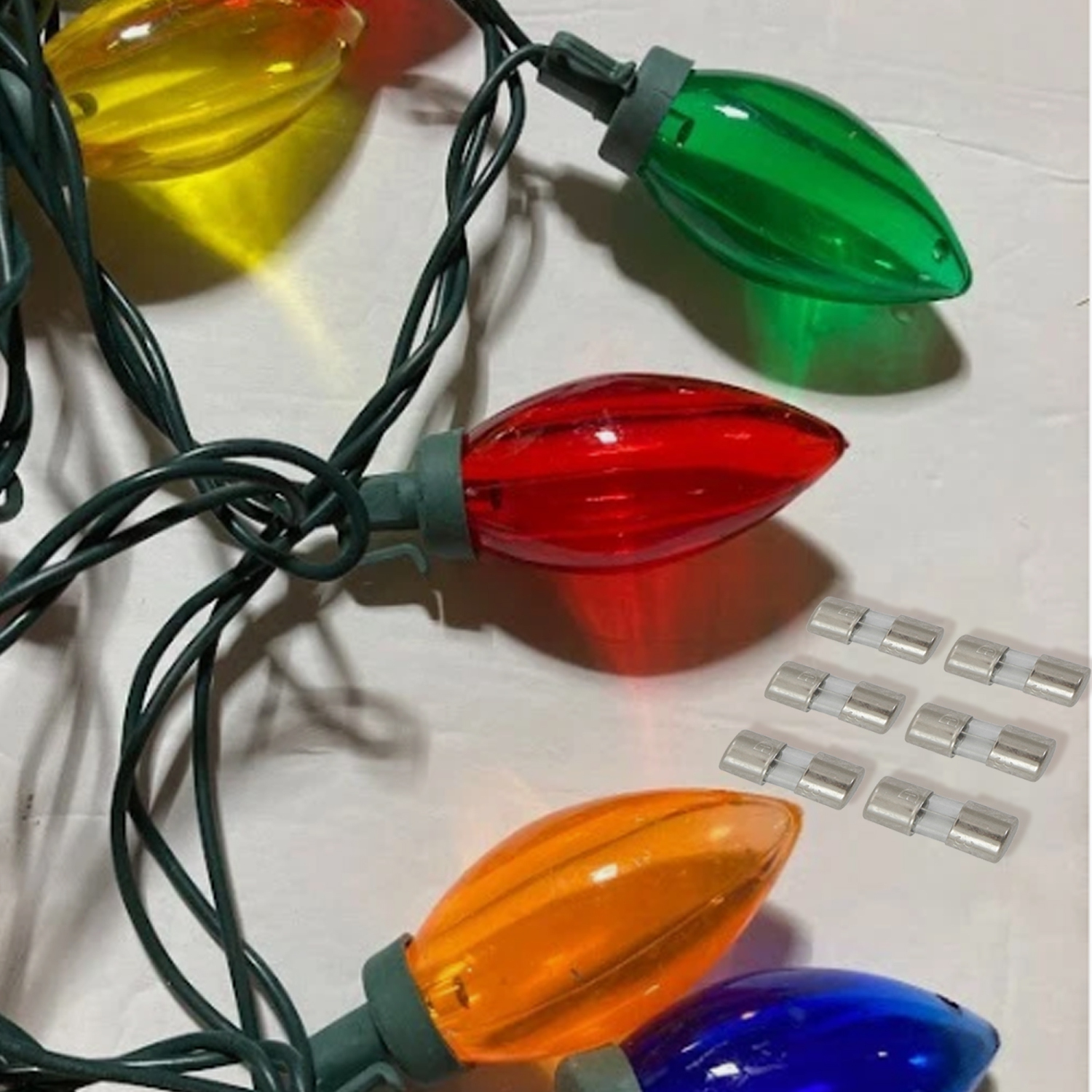 Ensemble de 2 fusibles de rechange pour lumières de Noël C7 ou C9 - 3 ampères