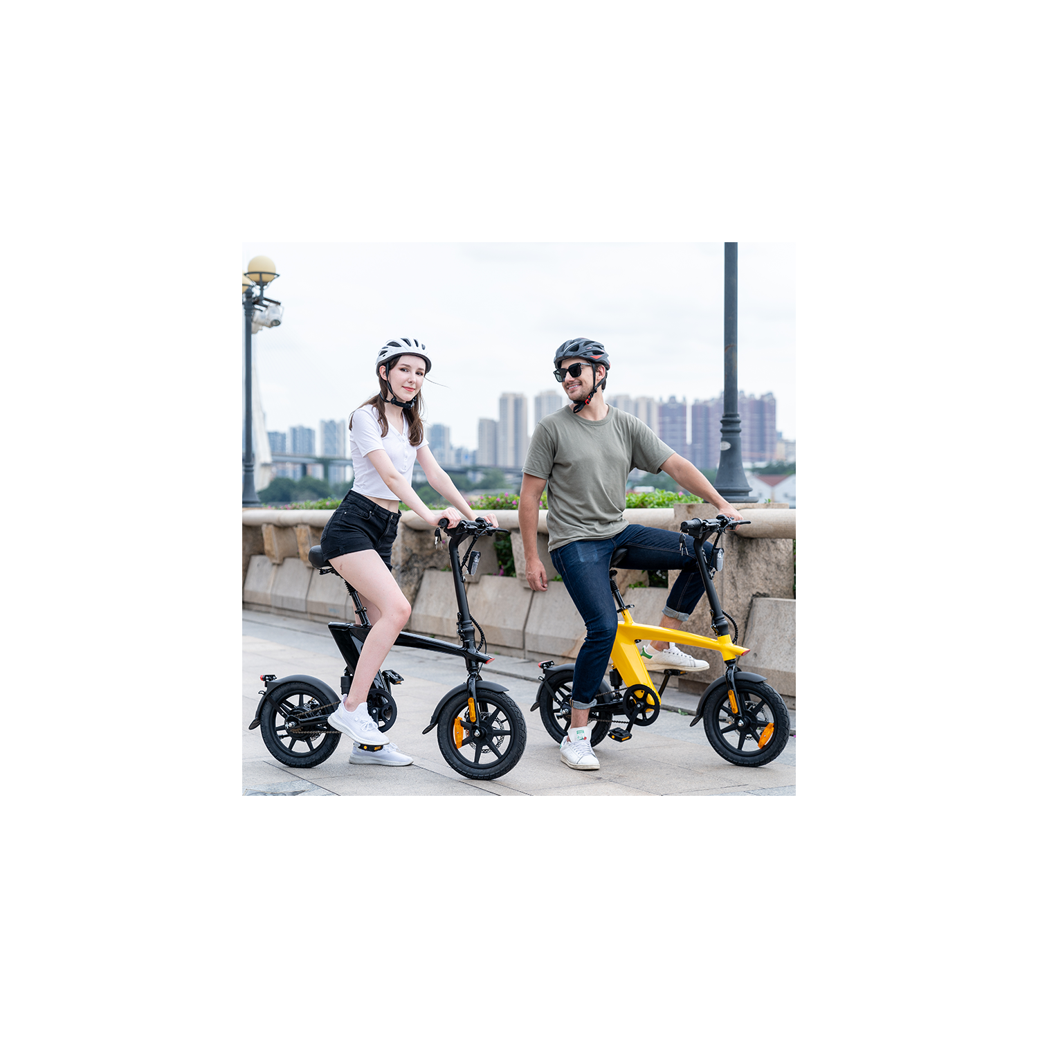 Vélo Zip - vélo électrique compact pliable - blanc