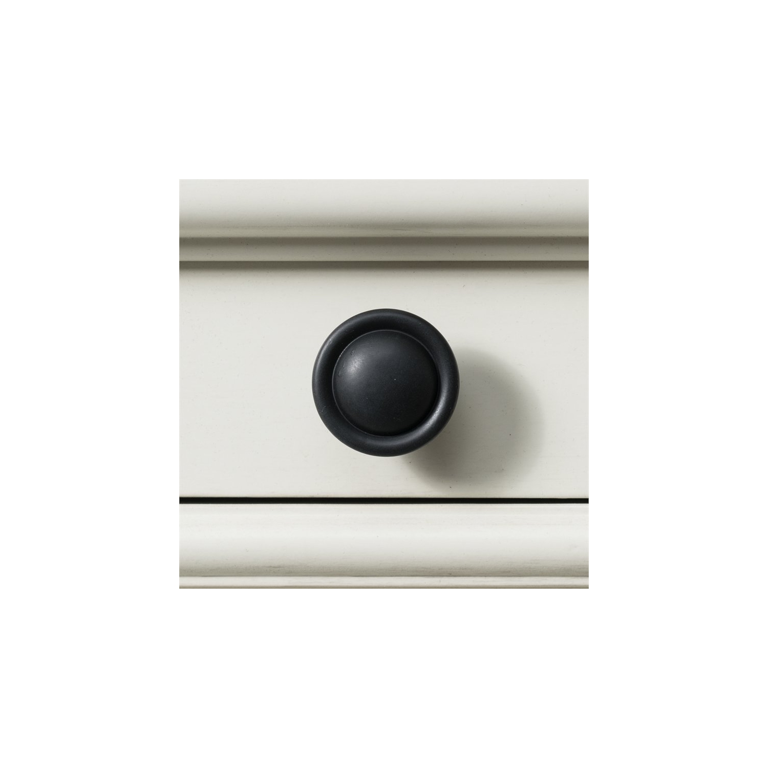 Table de chevet à 3 tiroirs Brooks de Picket House Furnishings avec ports USB