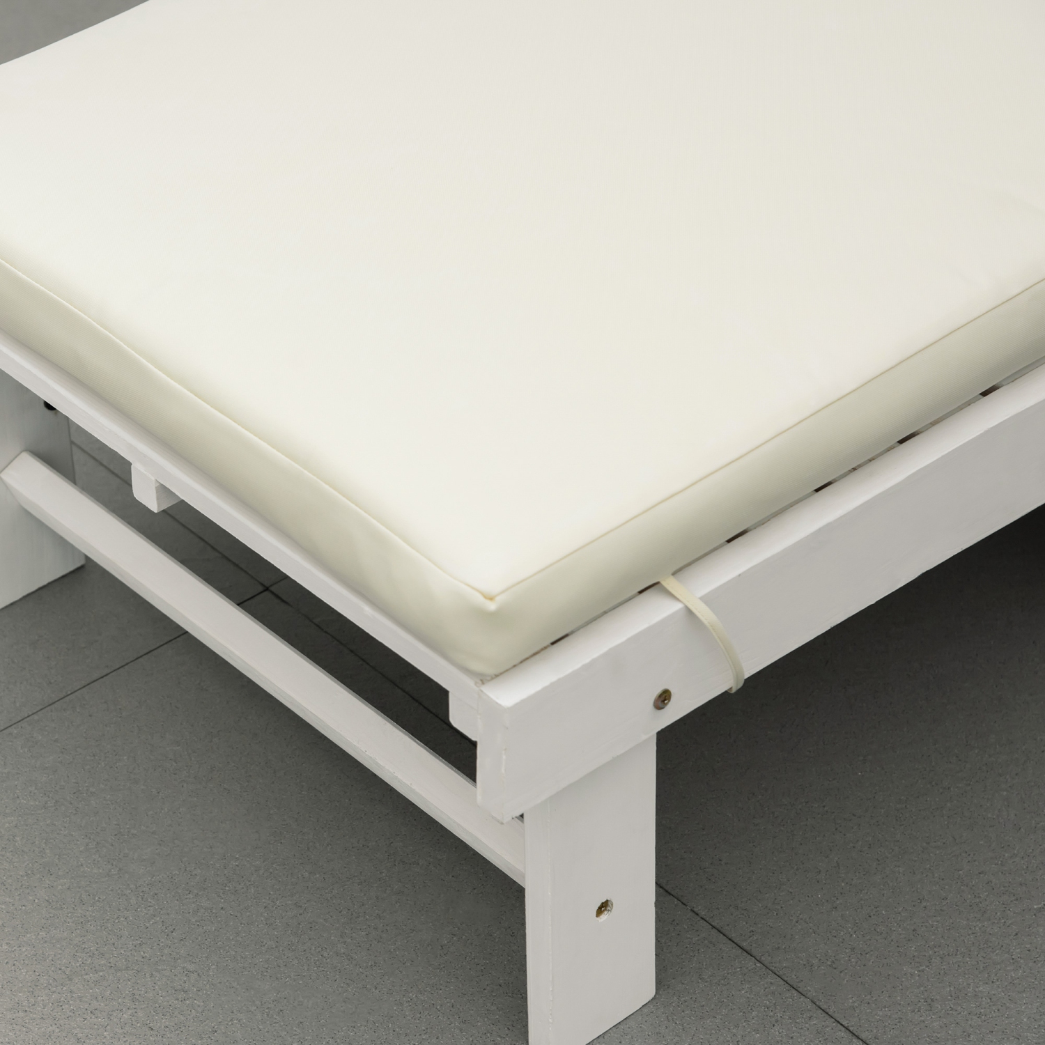 Outsunny Wooden Folding Chaise Lounge, Outdoor Chaise Lounge Chair, Garden Reclining Tanning Chair with 4 Adjustable Back Soft Cushions, White