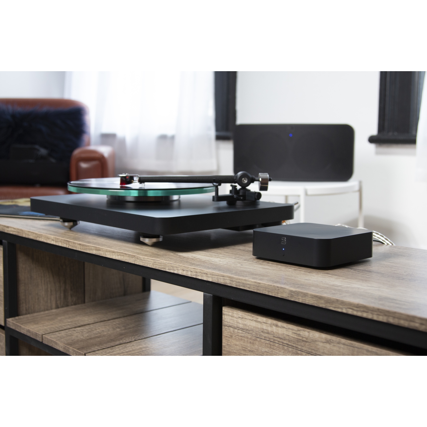 Bluesound Hub Versatile Network Accessory – Black