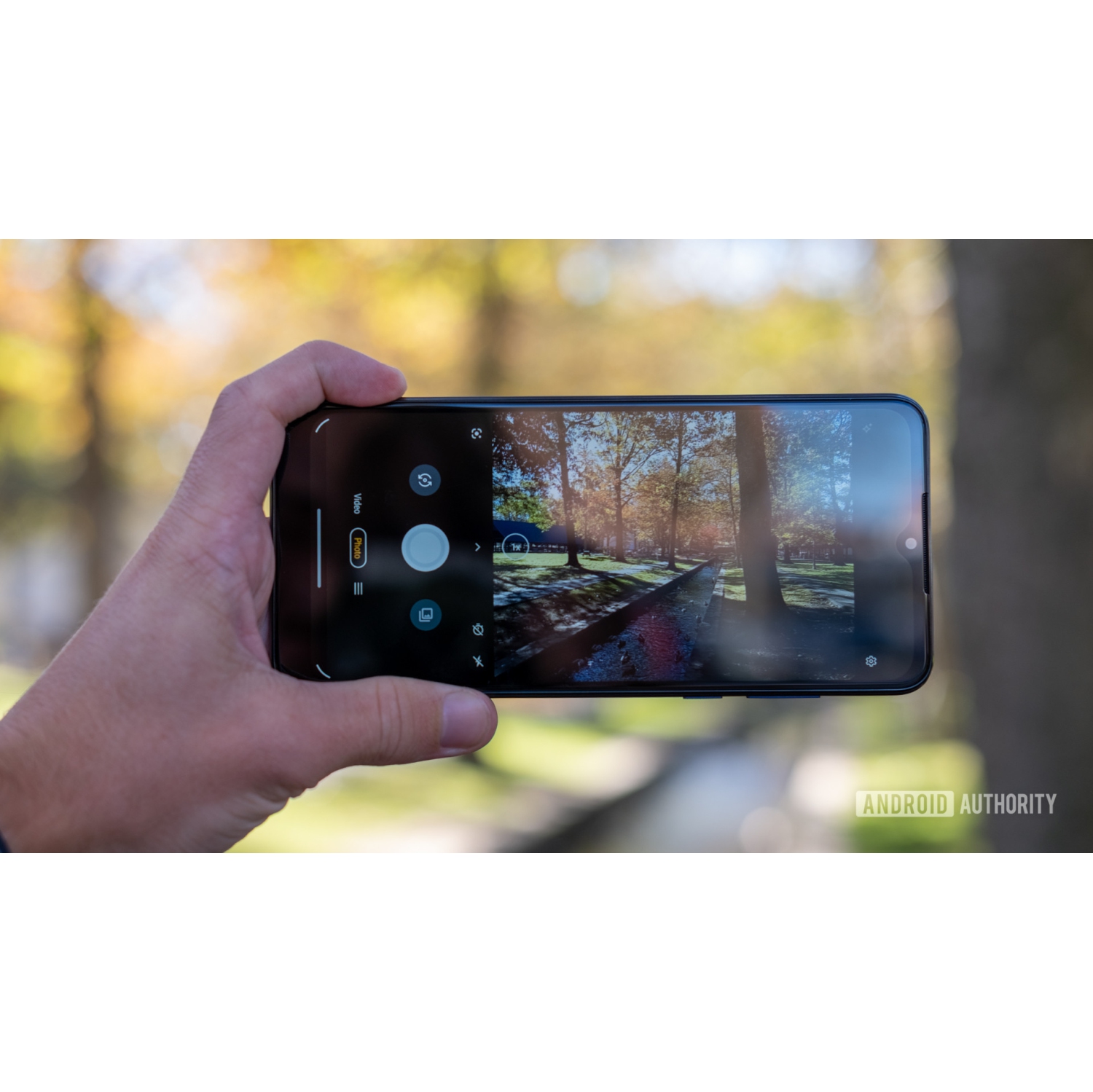 Motorola Moto G Pure 32/3GB - GSM Unlocked Smartphone - International Model - Deep Indigo - Brand New