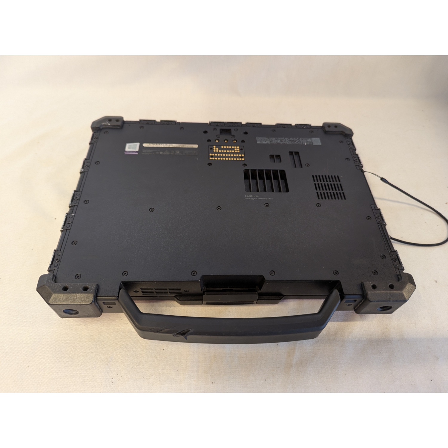 Refurbished - Dell Latitude Rugged Extreme 7414 14" HD Touchscreen, i5-6300U (2.40Ghz), 16GB RAM, 512GB SSD, Windows 10