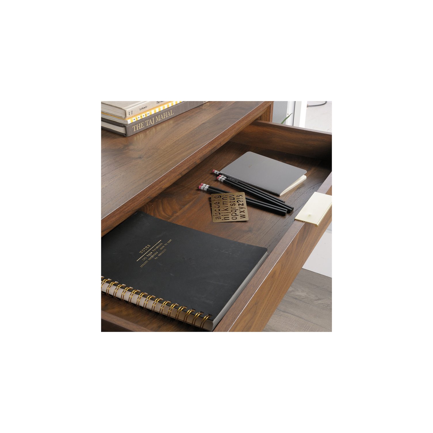 Sauder – Armoire de rangement Clifford place, noyer magnifique