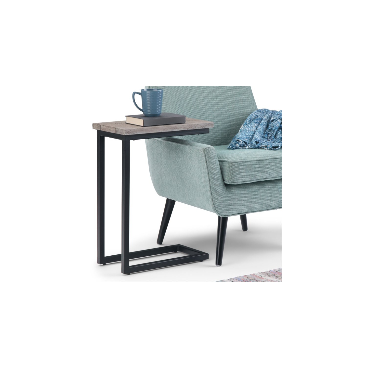 Trent Home – Table de bout contemporaine en bouleau et en noir