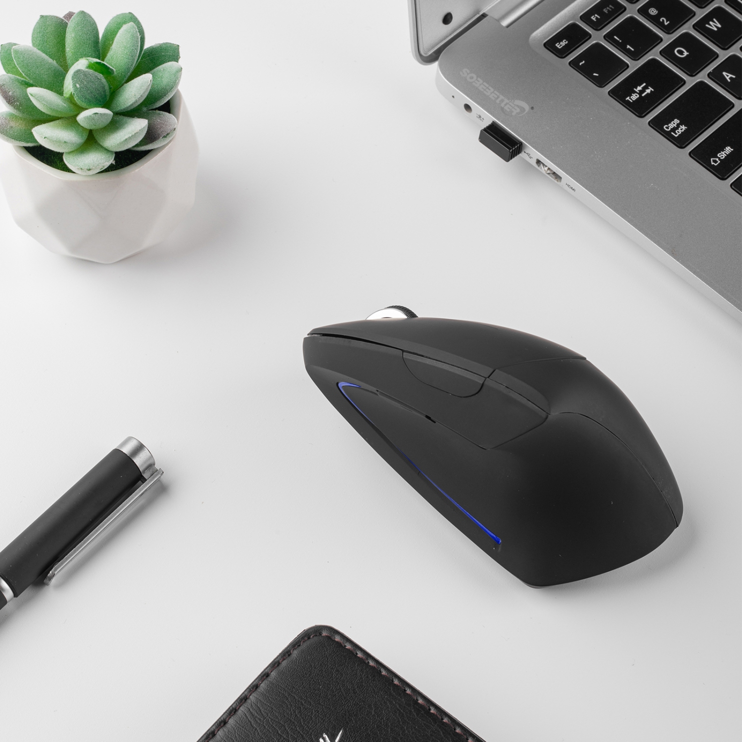 Souris sans fil verticale ergonomique rechargeable pour droitier Bluetooth 5,1 et 2,4 GHz, ajustable 800/1200/1600 de type C à 3 niveaux de ppp,