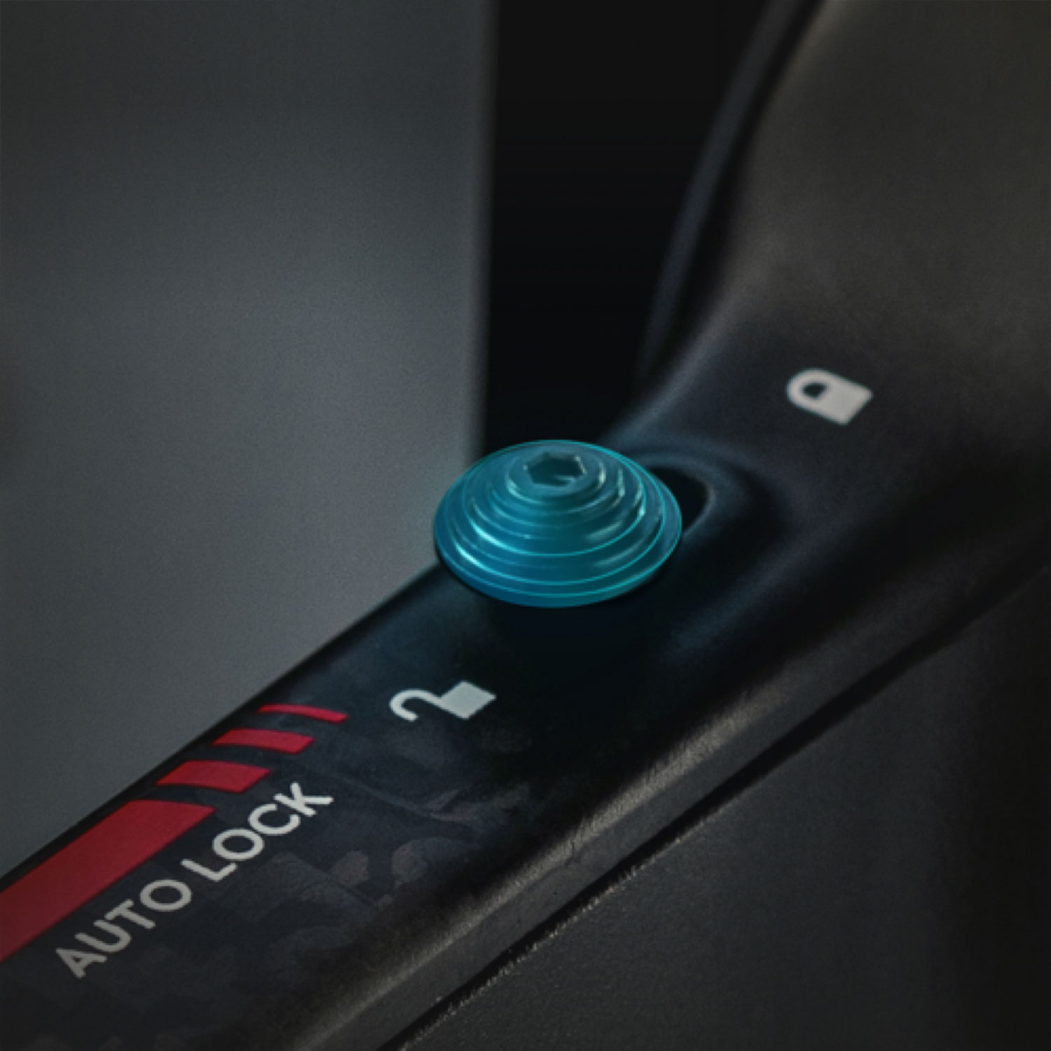 DJI RS 3 Combo 3-Axis Gimbal Stabilizer - Black