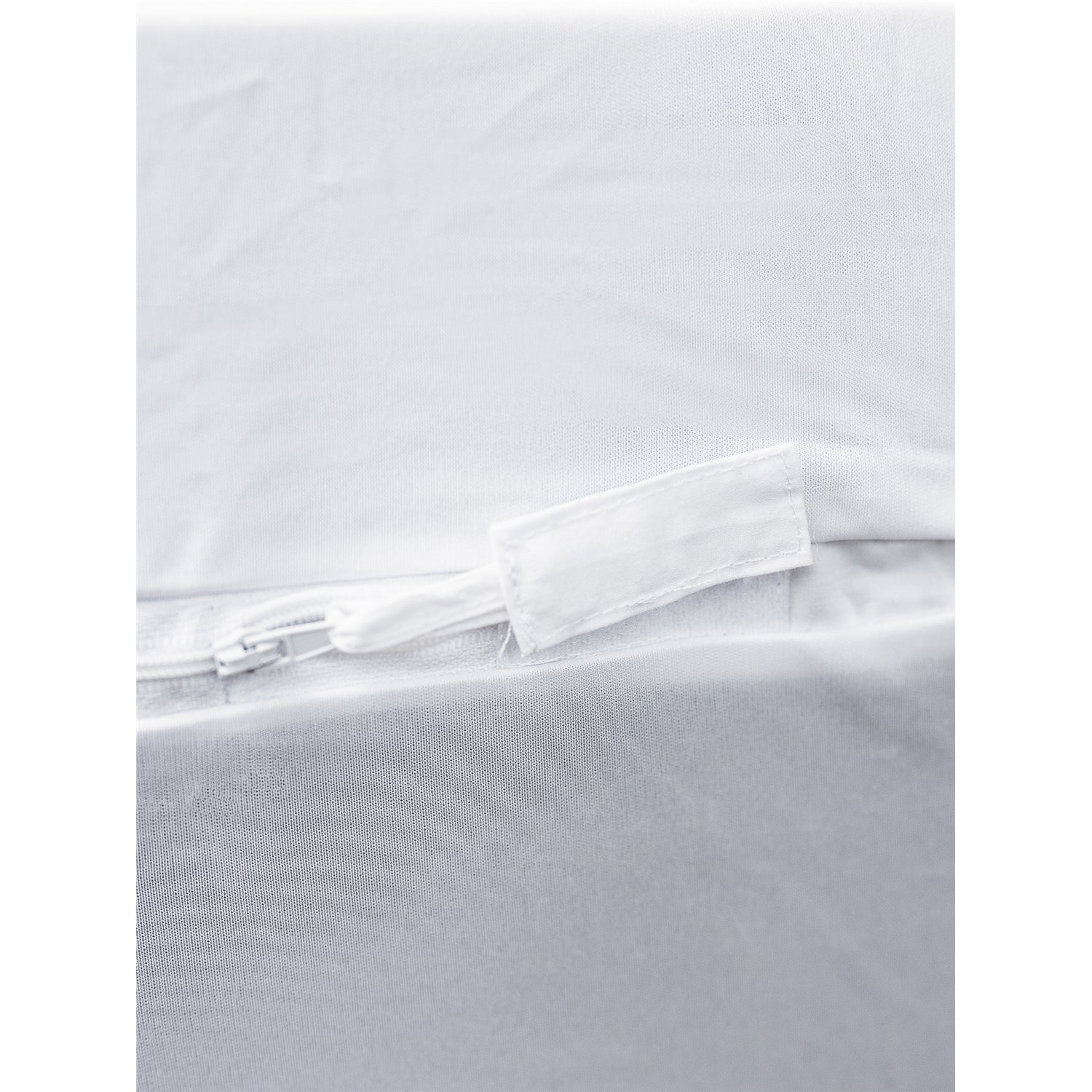 DB Chez Vous - Encasement Mattress Protector, Waterproof and Anti-Bedbug, Twin Size, White