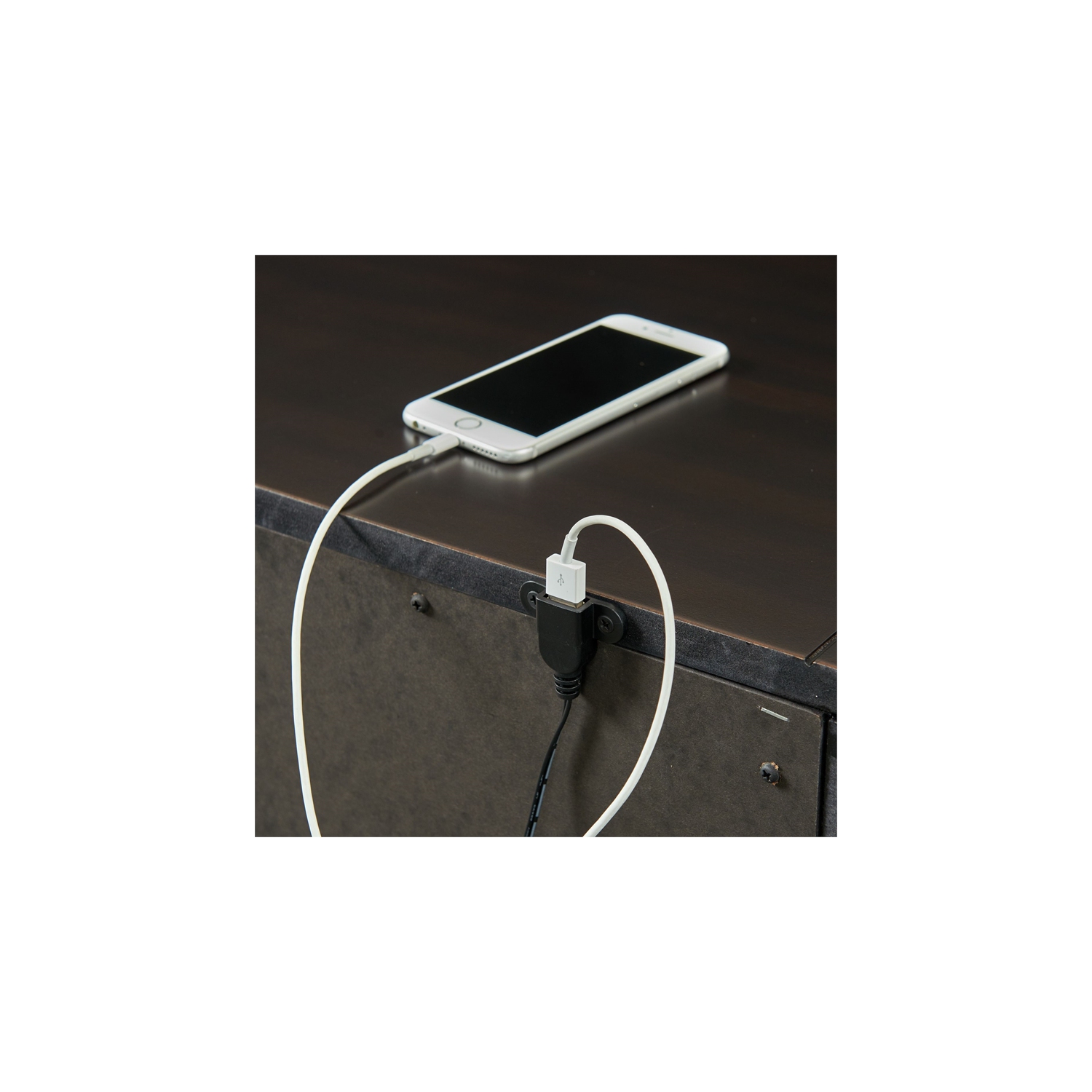 Bowery Hill Solid Wood 3-Drawer Nightstand with USB Ports in Black