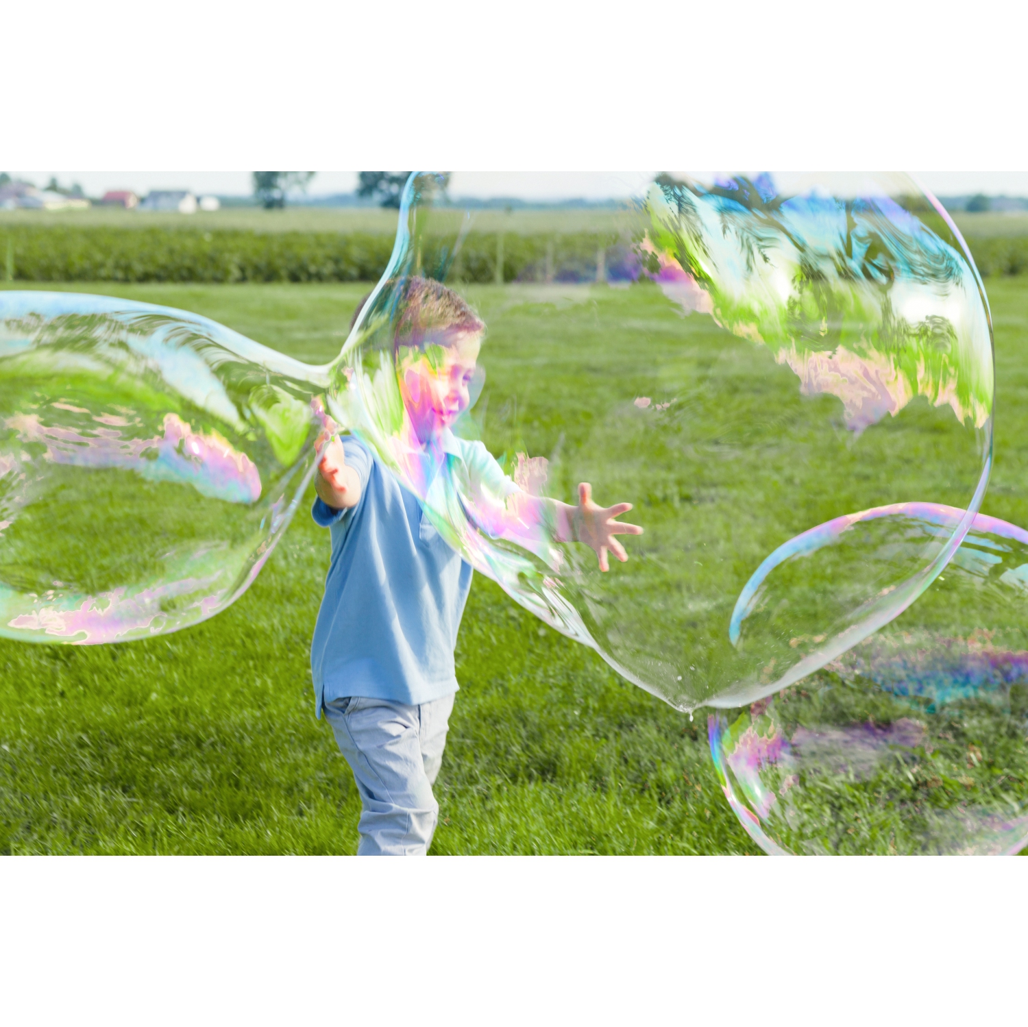 Tuban 1L World Record Giant Bubble Liquid for Kids | Non-toxic Bubble Solution Refill work with Bubbles Machine, Giant Bubble Wand, Bubble Gun Blower