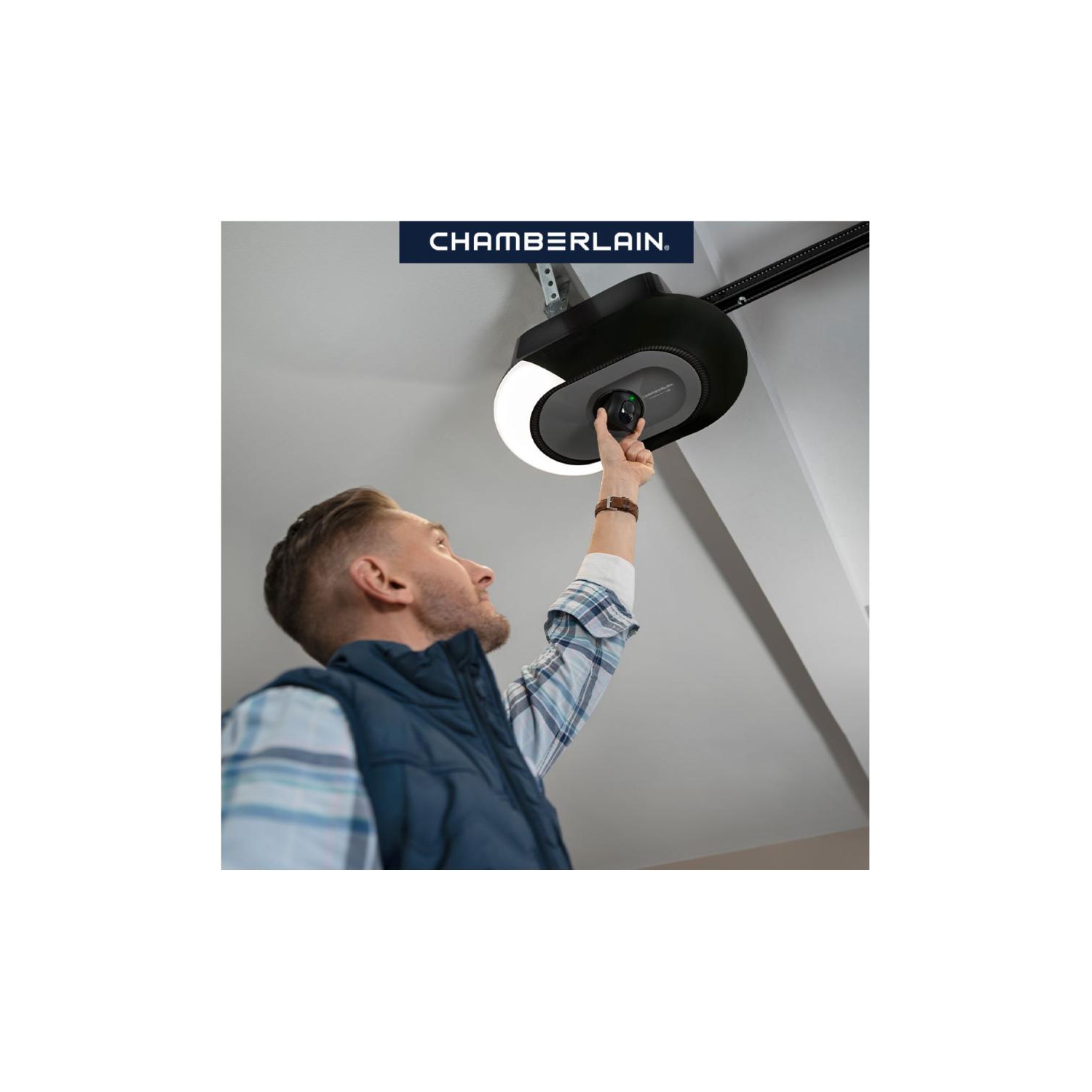 MyQ Smart Garage Opener with Motion Activated Camera - 3/4 HP