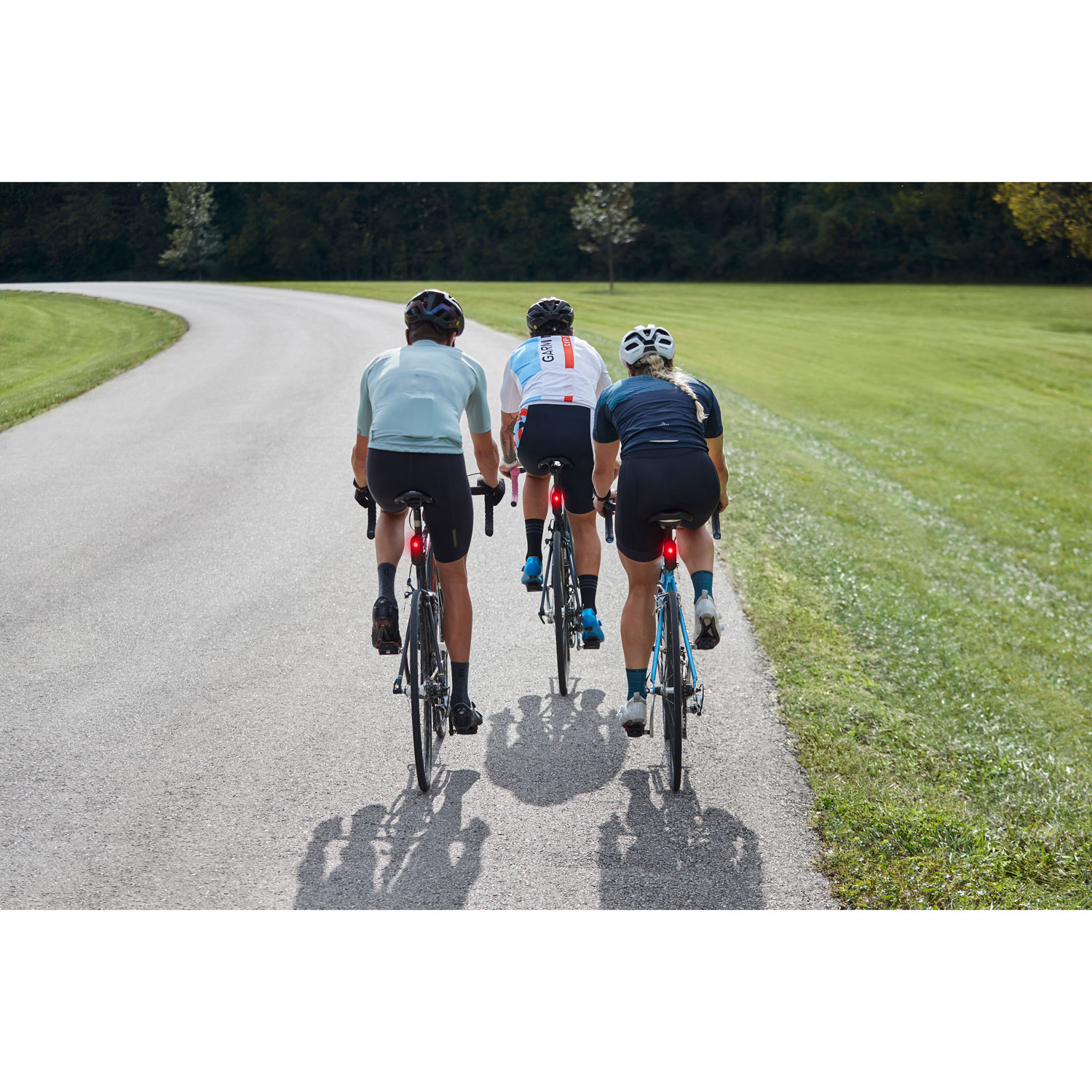 Radar de recul Varia RCT715 de Garmin avec caméra et feu arrière