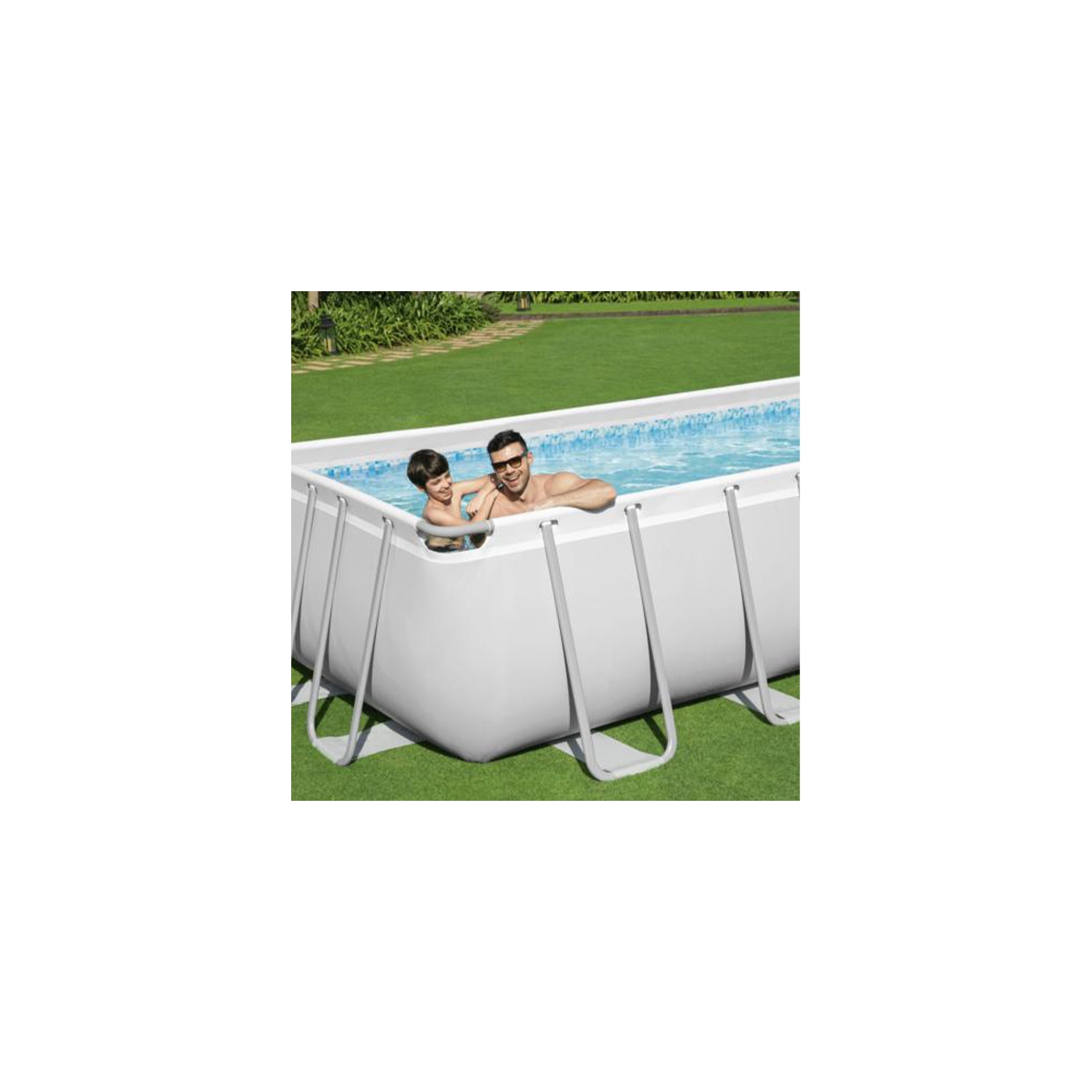 Ensemble de piscine rectangulaire Bestway Power Steel™ 16 x 8 x 48 po/4,88 x 2,44 x 1,22 m idéal pour les familles grâce à son cadre en acier de