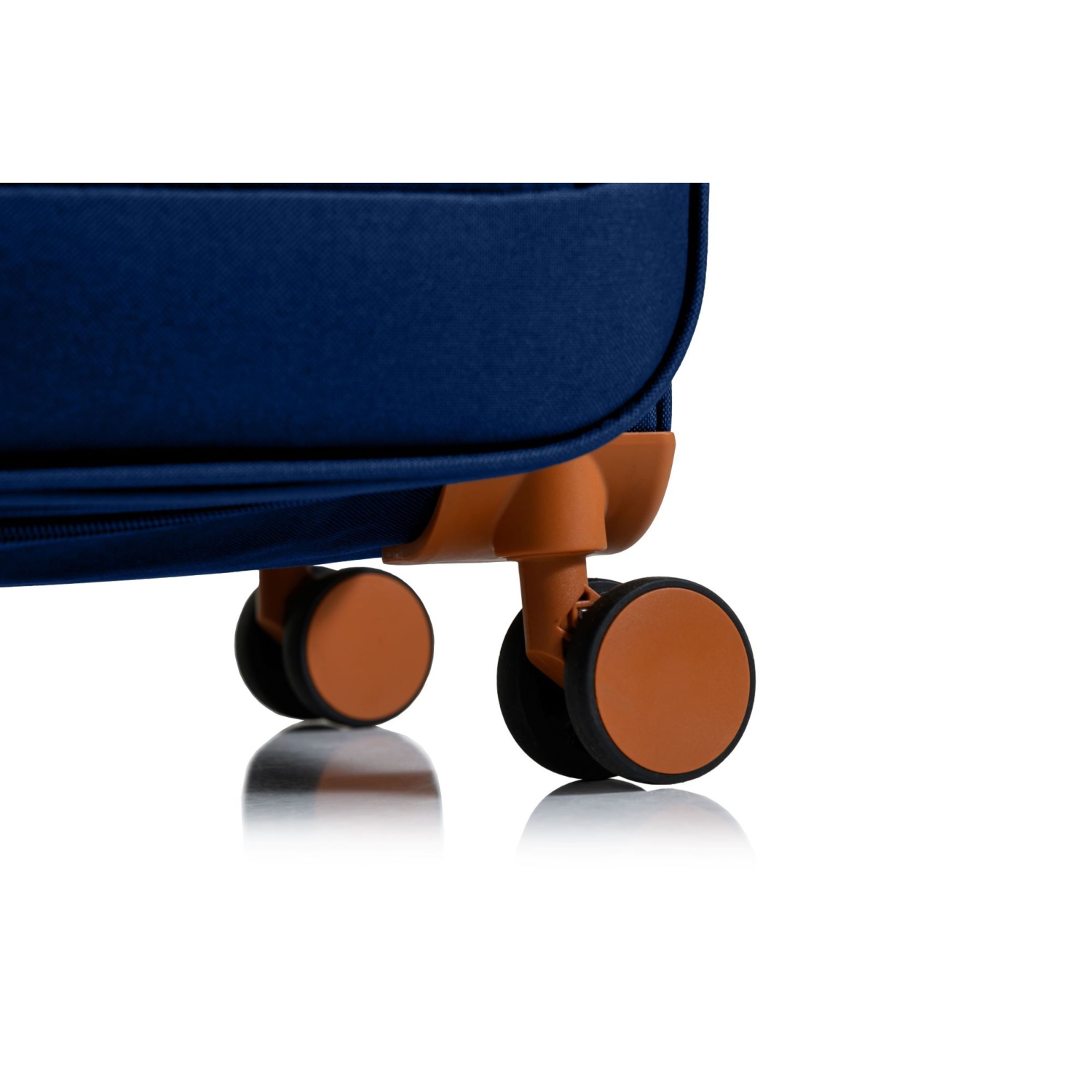 CHAMPS Classic Collection 3-Piece Soft Side 8-Wheeled Expandable Luggage Set - Navy