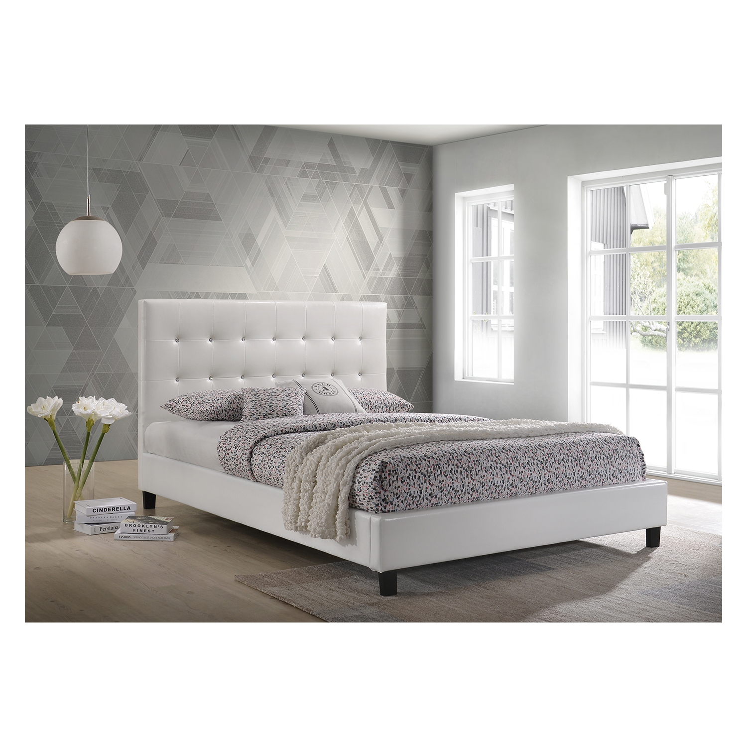 White Faux Leather Diamond Tufted Queen Size Platform Bed