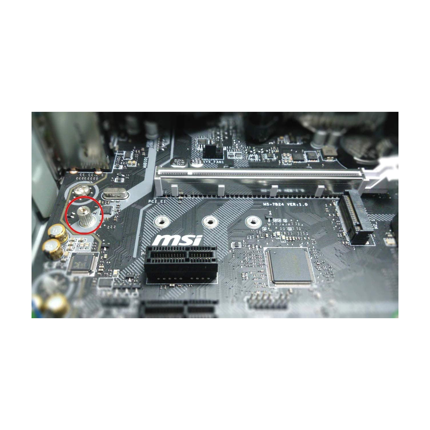 Disque SSD interne NVMe 990 PRO M.2 2280 2&nbsp;To PCI-E Gen 4 x4, NVMe 1.3c avec microconnecteurs et dissipateur thermique discret 5&nbsp;mm et vis