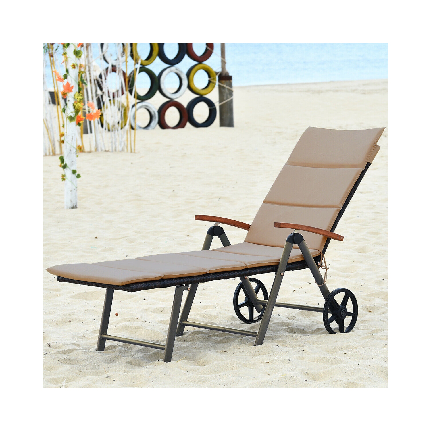 Outdoor Chaise Lounge Chair Rattan Lounger Recliner Chair