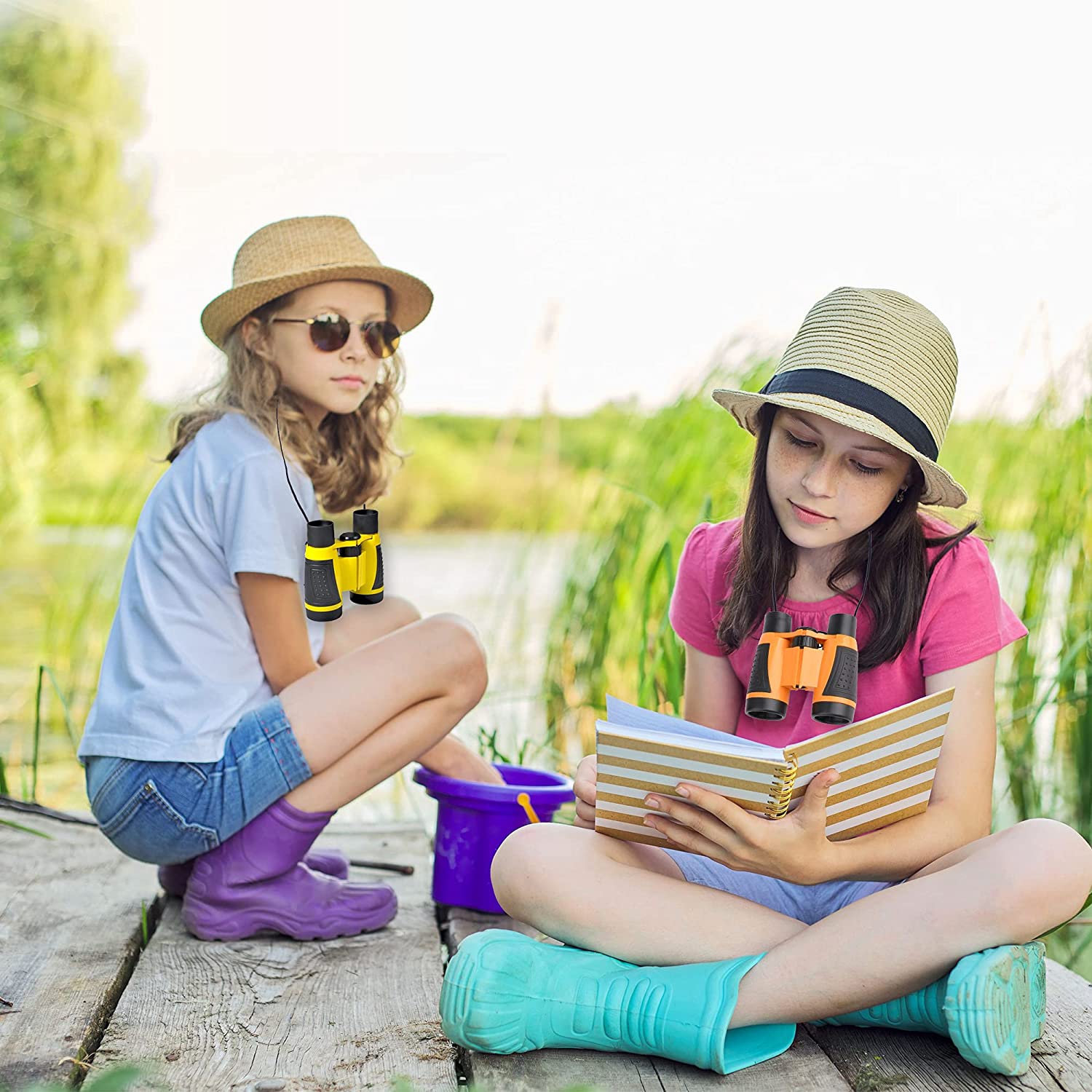 4 Pieces Kids Binoculars Set Compact Binoculars for Kids Adults Mini Pocket Lightweight Binocular for Bird Watching Outdoor Hiking Travel