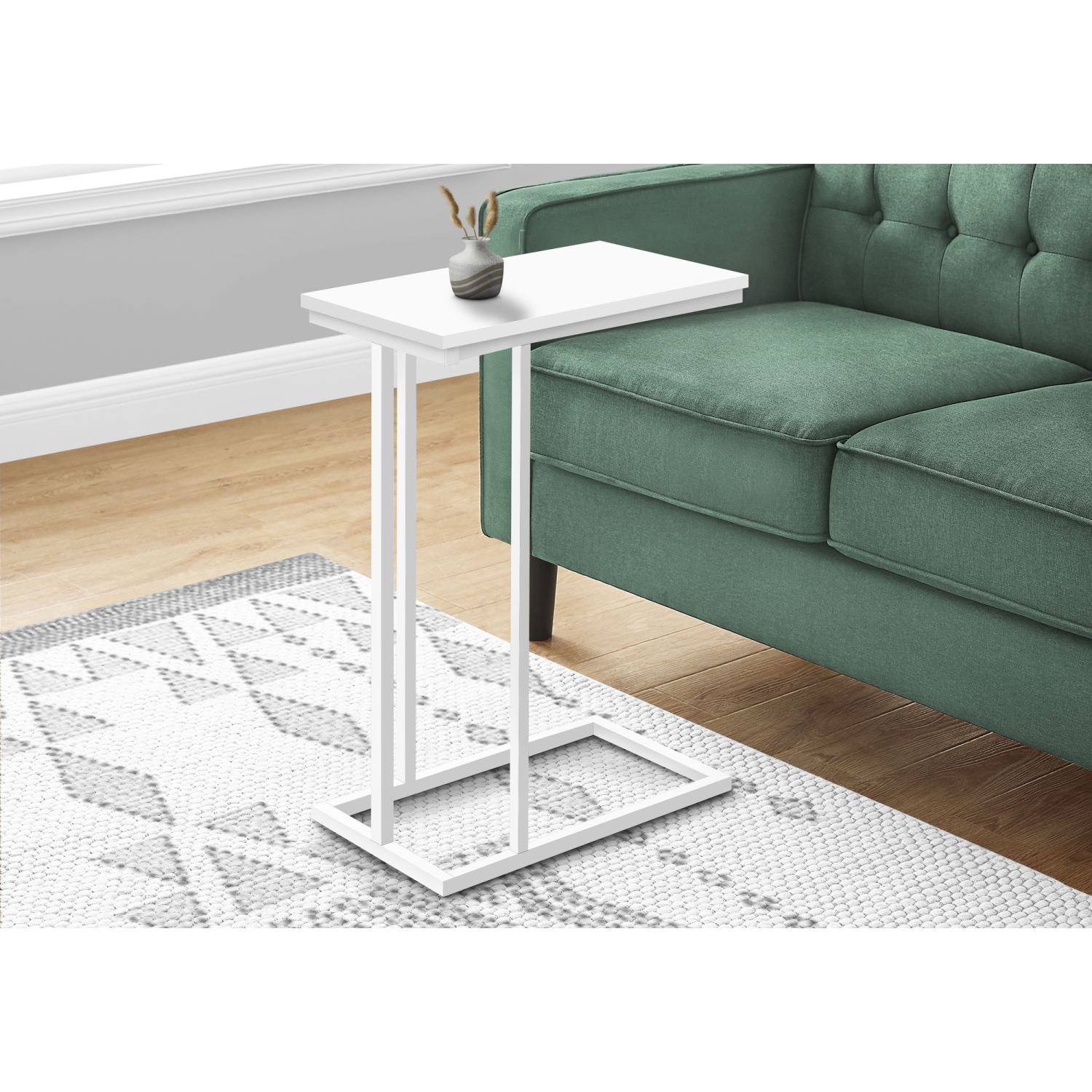 ACCENT TABLE - 25"H /WHITE / WHITE METAL