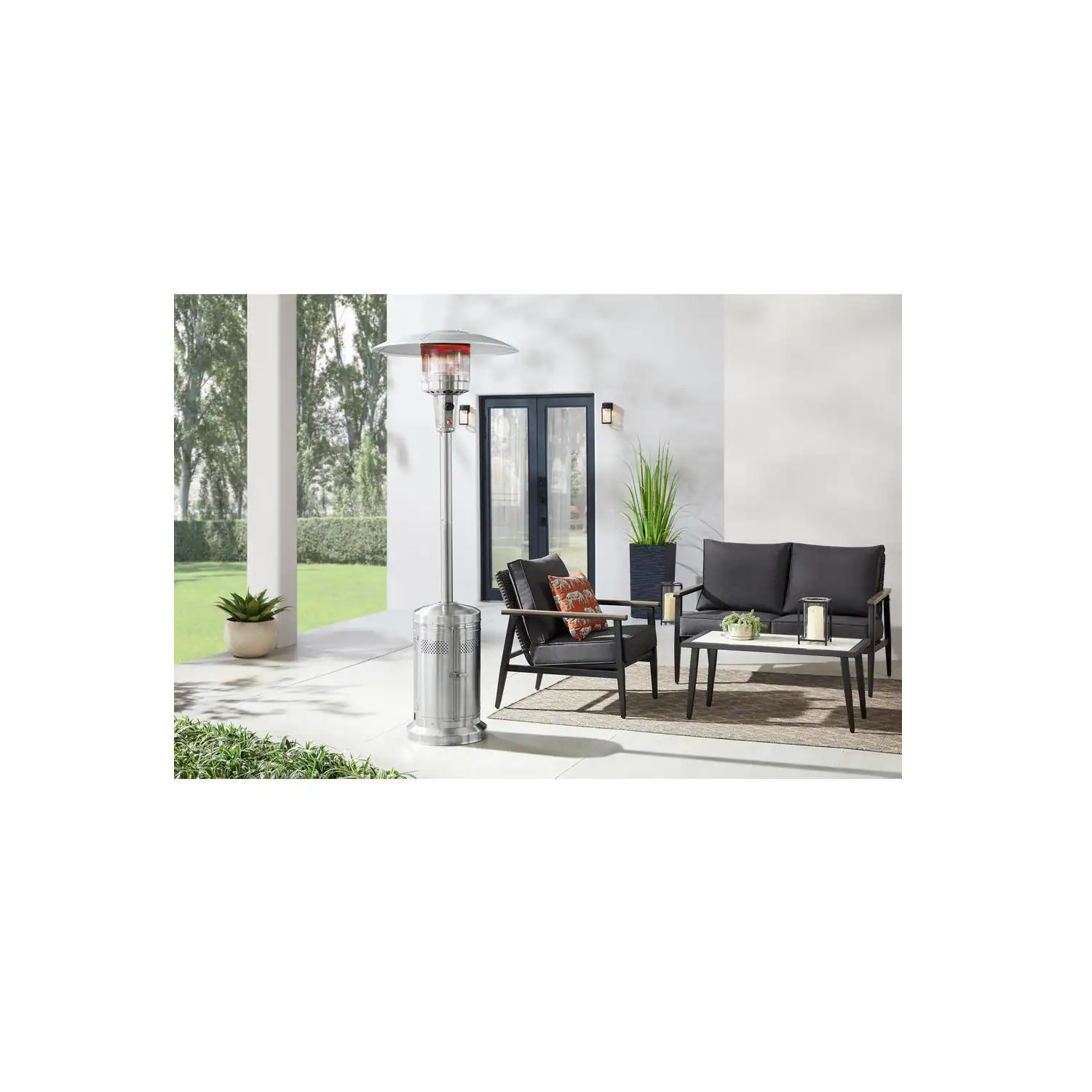 Hampton Bay 48000 BTU Patio Heater with wheels - PG210H