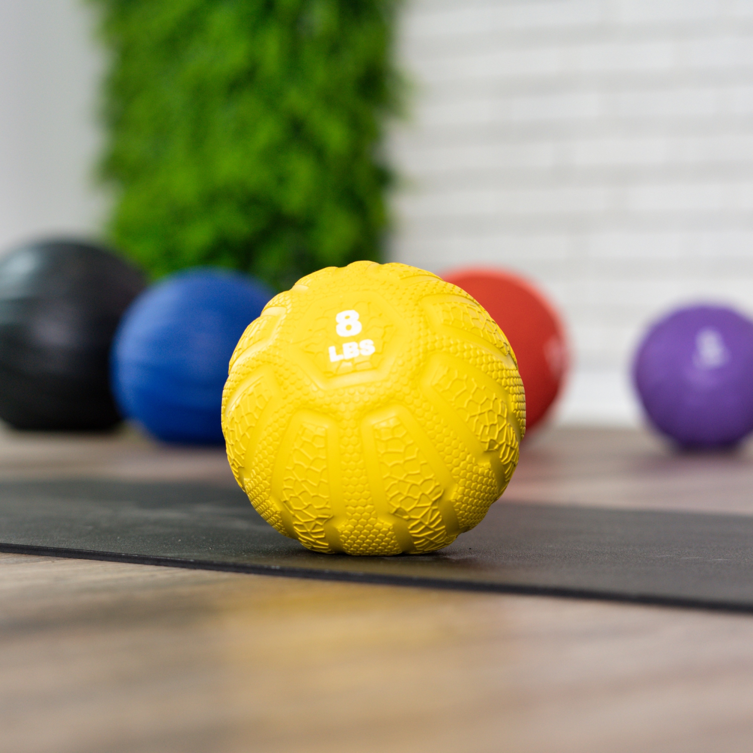 PRISP Weighted Rubber Medicine Ball - Weight Ball for Strength Exercises and Fitness Workouts, 8 lbs