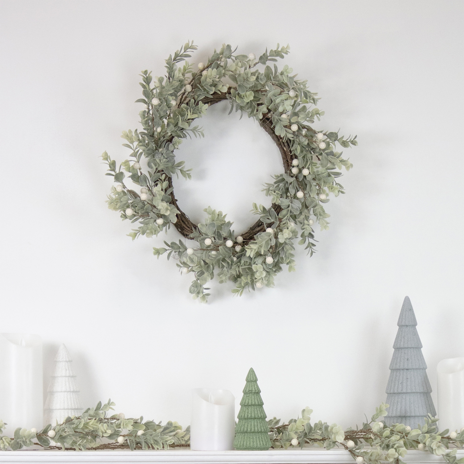 Real Touch Berry and Eucalyptus Christmas Garland - 5' x 8" - Unlit