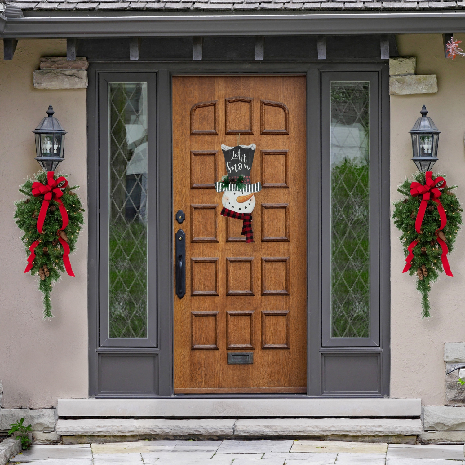 Pre-Lit Dakota Red Pine Artificial Christmas Teardrop Swag - 30" - Clear AlwaysLit Lights