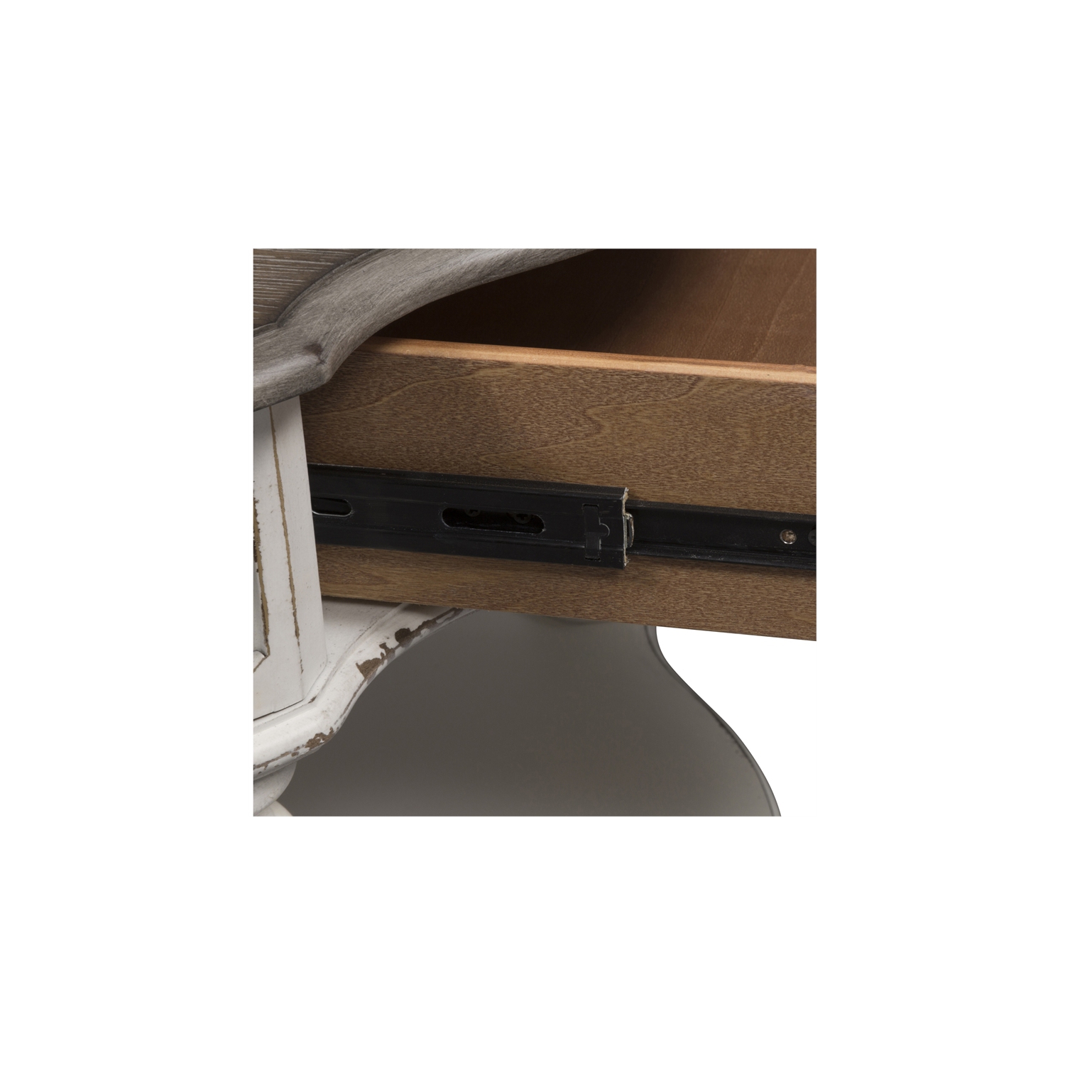 Magnolia Manor White Round Cocktail Table