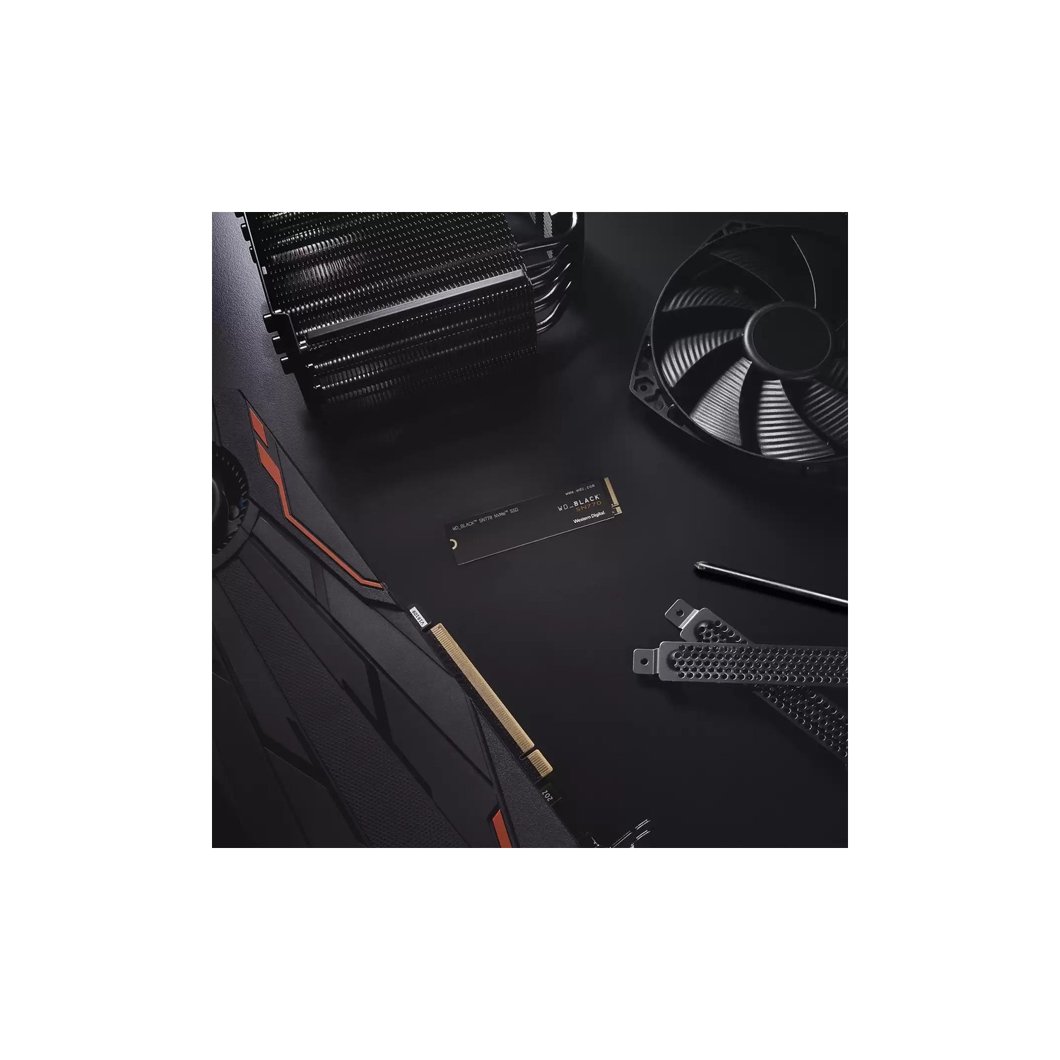 WD WDS100T3X0E Black SN770 NVMe SSD