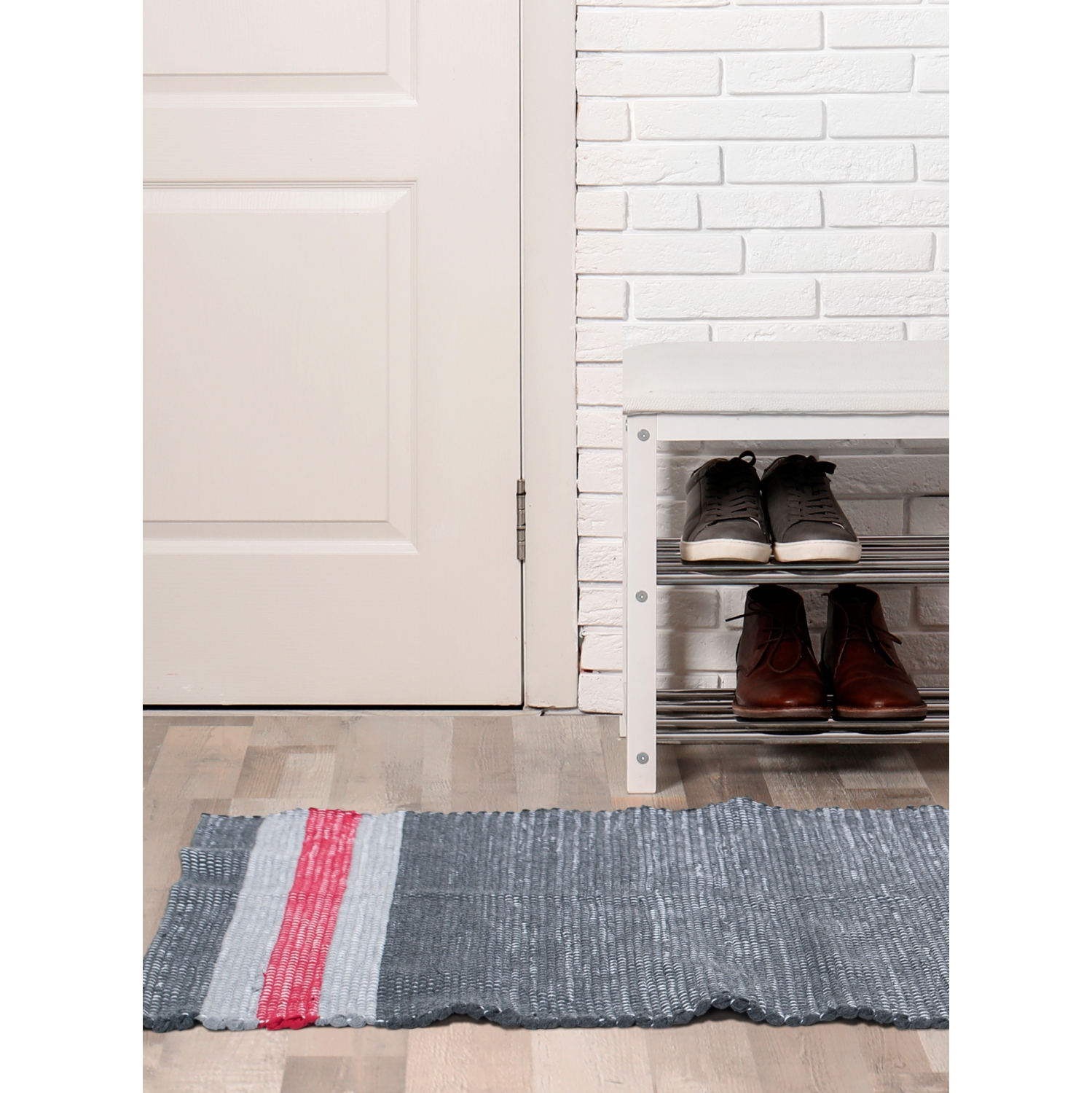 ETHICA Woven rug made of recycled fabric