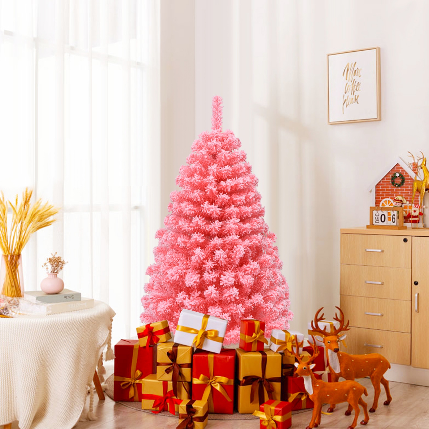 Arbre de Noël rose de 4.5 pi avec 348 embouts en PVC floqué à la neige et support en métal de TopBuy