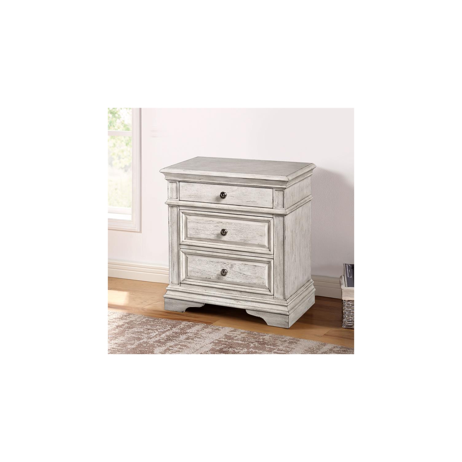 Highland Park Rustic Ivory Wood 3-drawer Nightstand