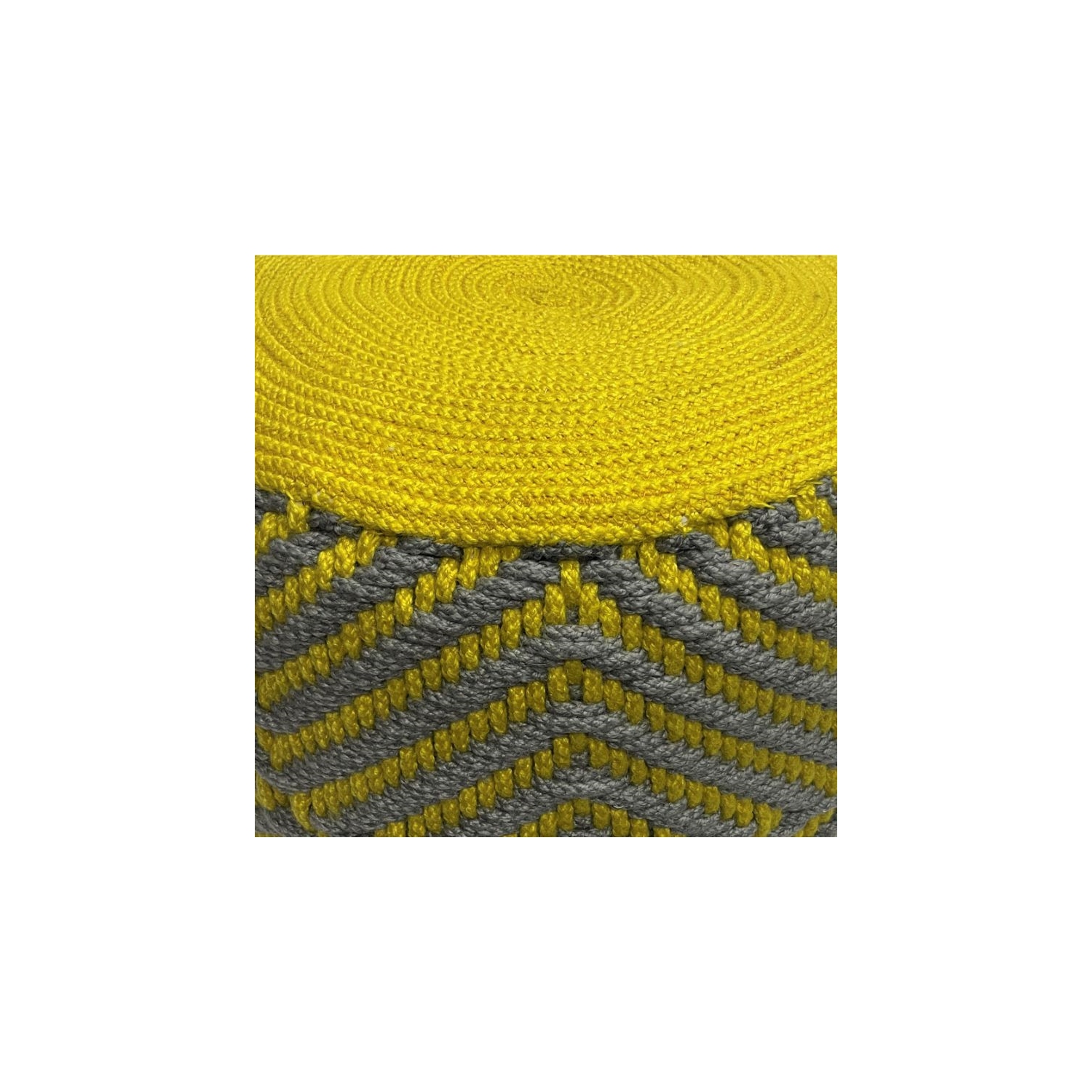 Pouf tissé rond traditionnel Bomberly Row gris et jaune