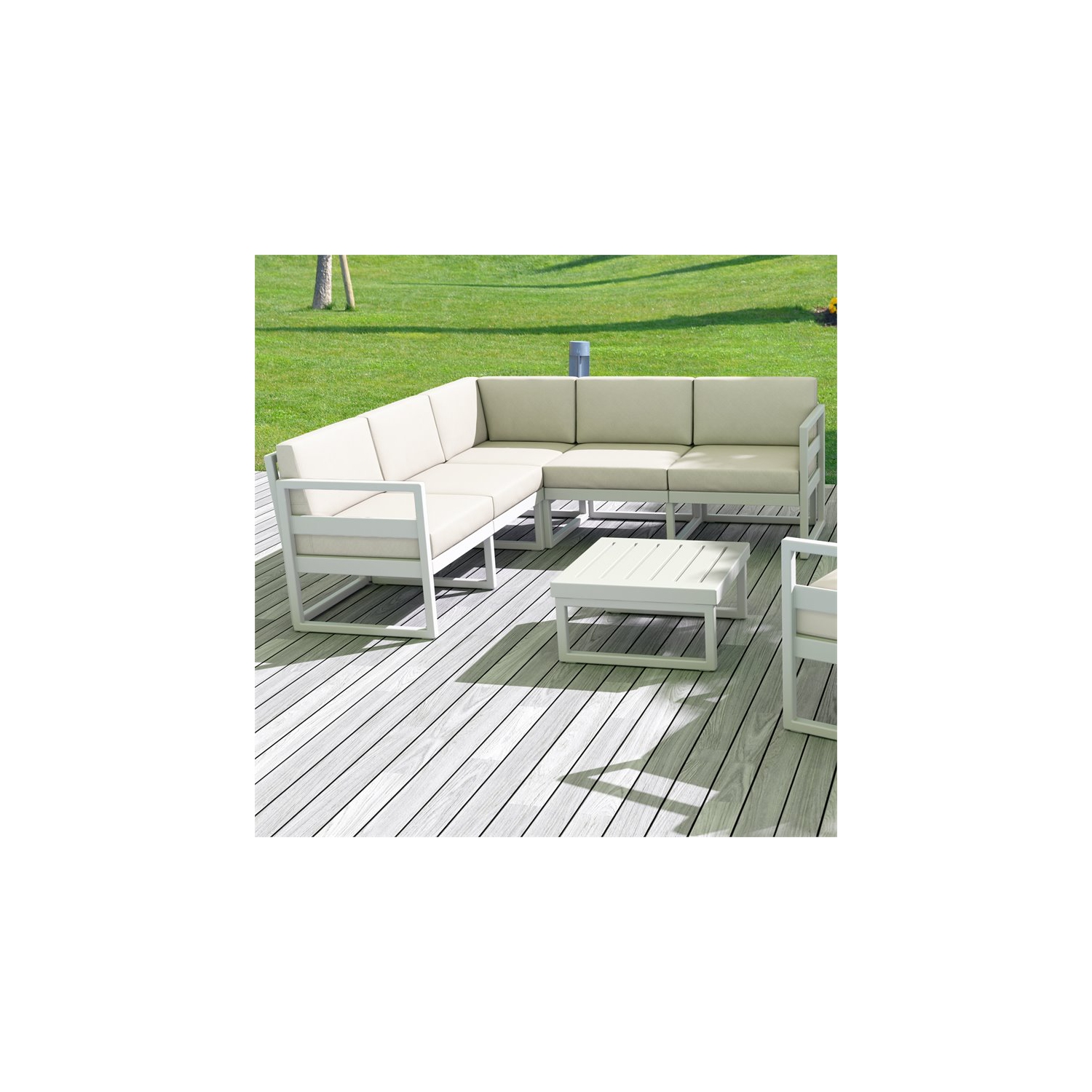 Rallonge Mykonos de Compiamia blanche avec coussin naturel en acrylique