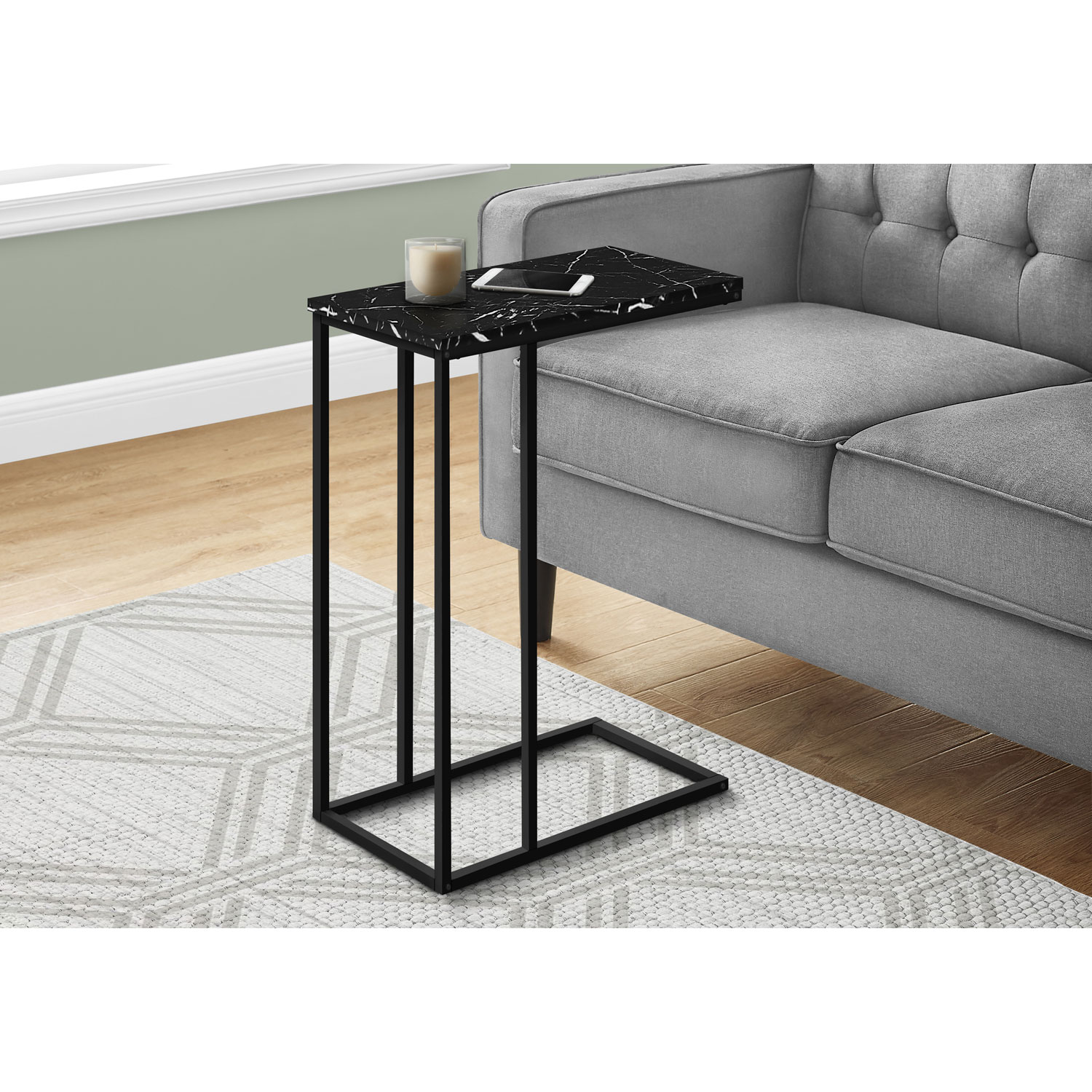 Table d'appoint rectangulaire contemporaine avec tablette en C de Monarch - Aspect de marbre noir