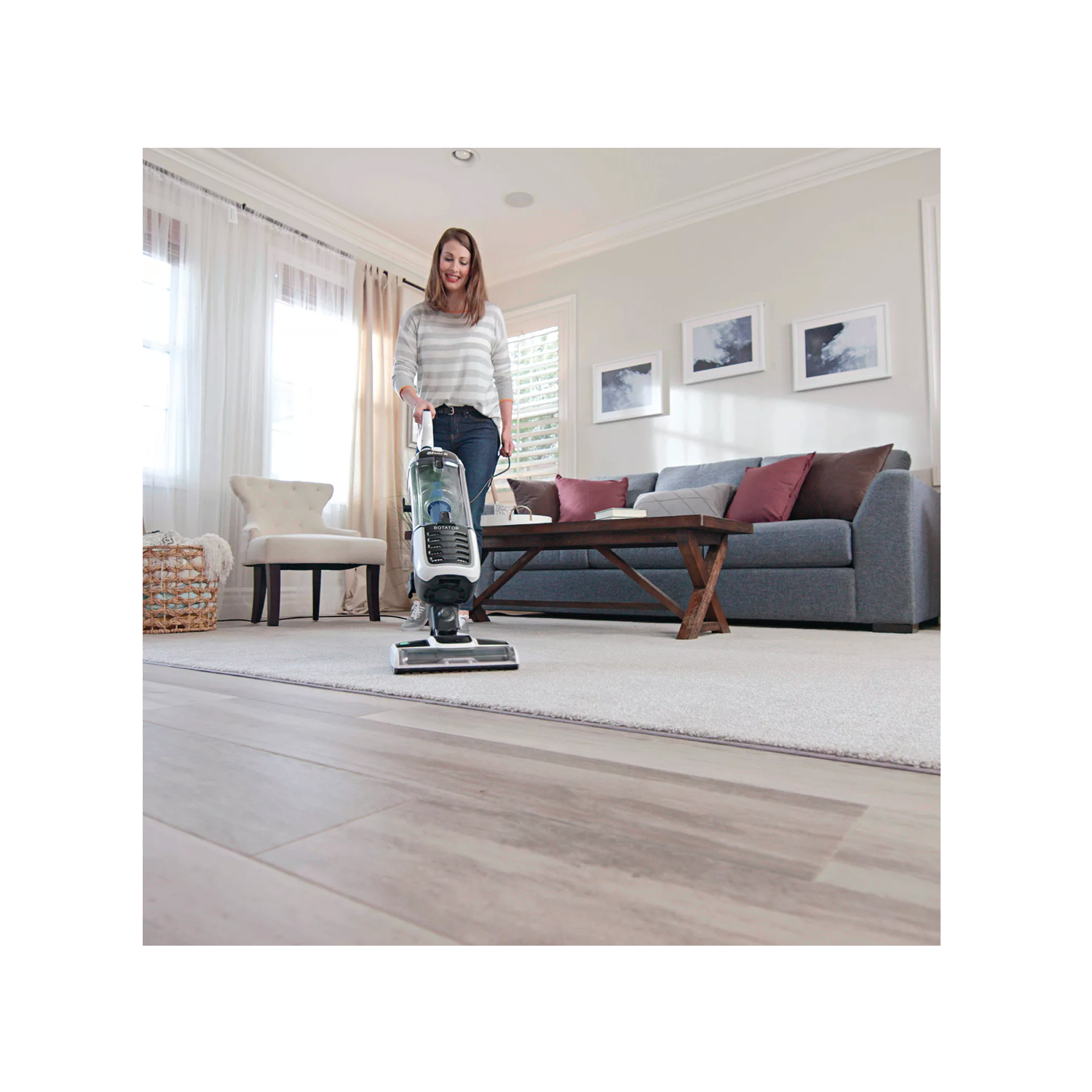 Shark Rotator Pet Plus Aspirateur vertical - NV255