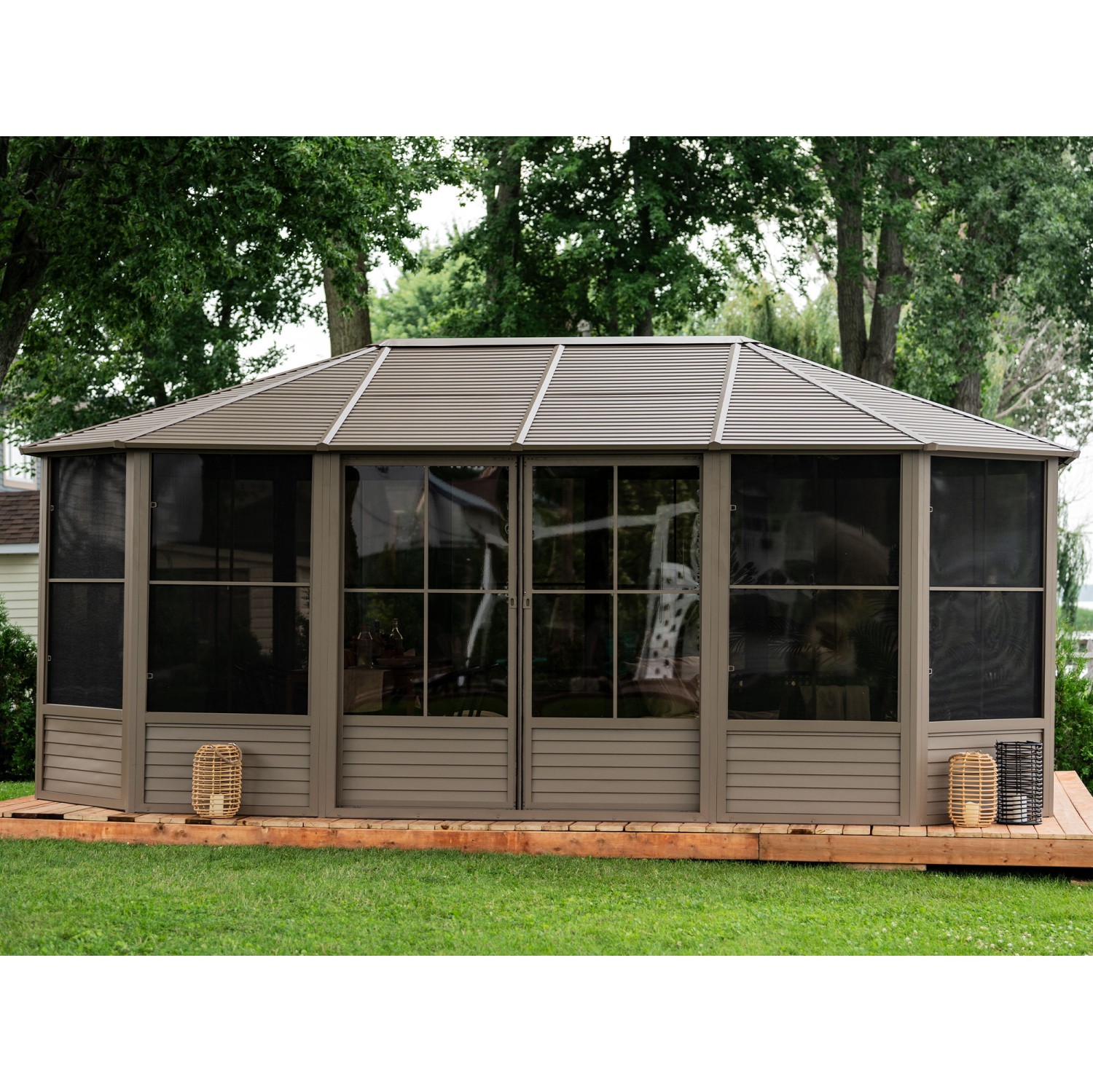 Solarium Florence avec toit en métal, 12 pi X 18 pi Sable