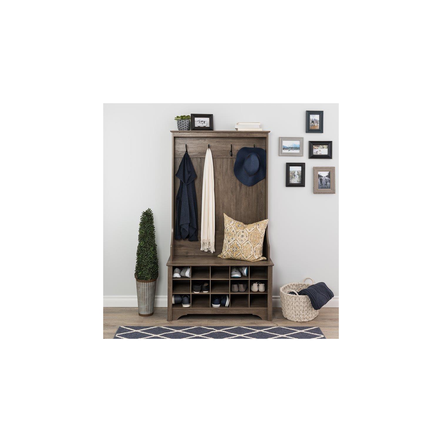 Portemanteau avec rangement pour chaussures au fini stratifié gris vieilli de Pemberly Row Canada