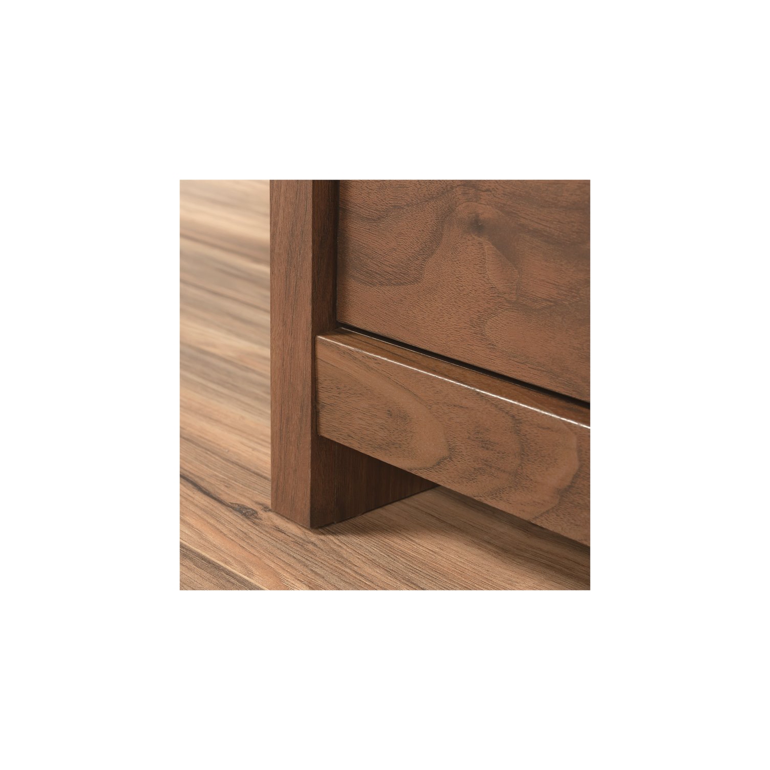 Commode moderne en bois à 4 tiroirs Pemberly Row, noyer magnifique